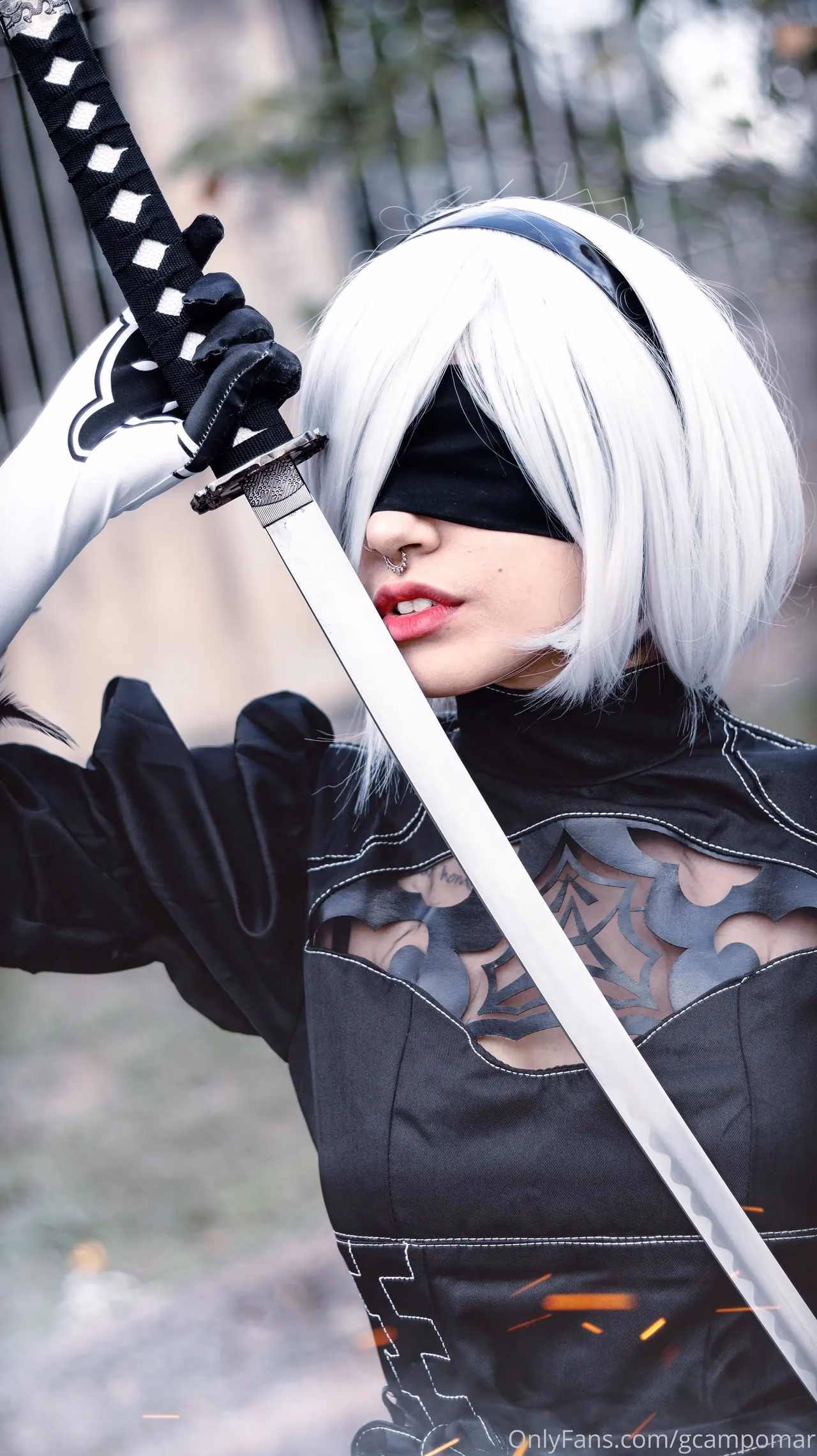 Giovanna Campomar as 2B — cosplay photo 2 of 15