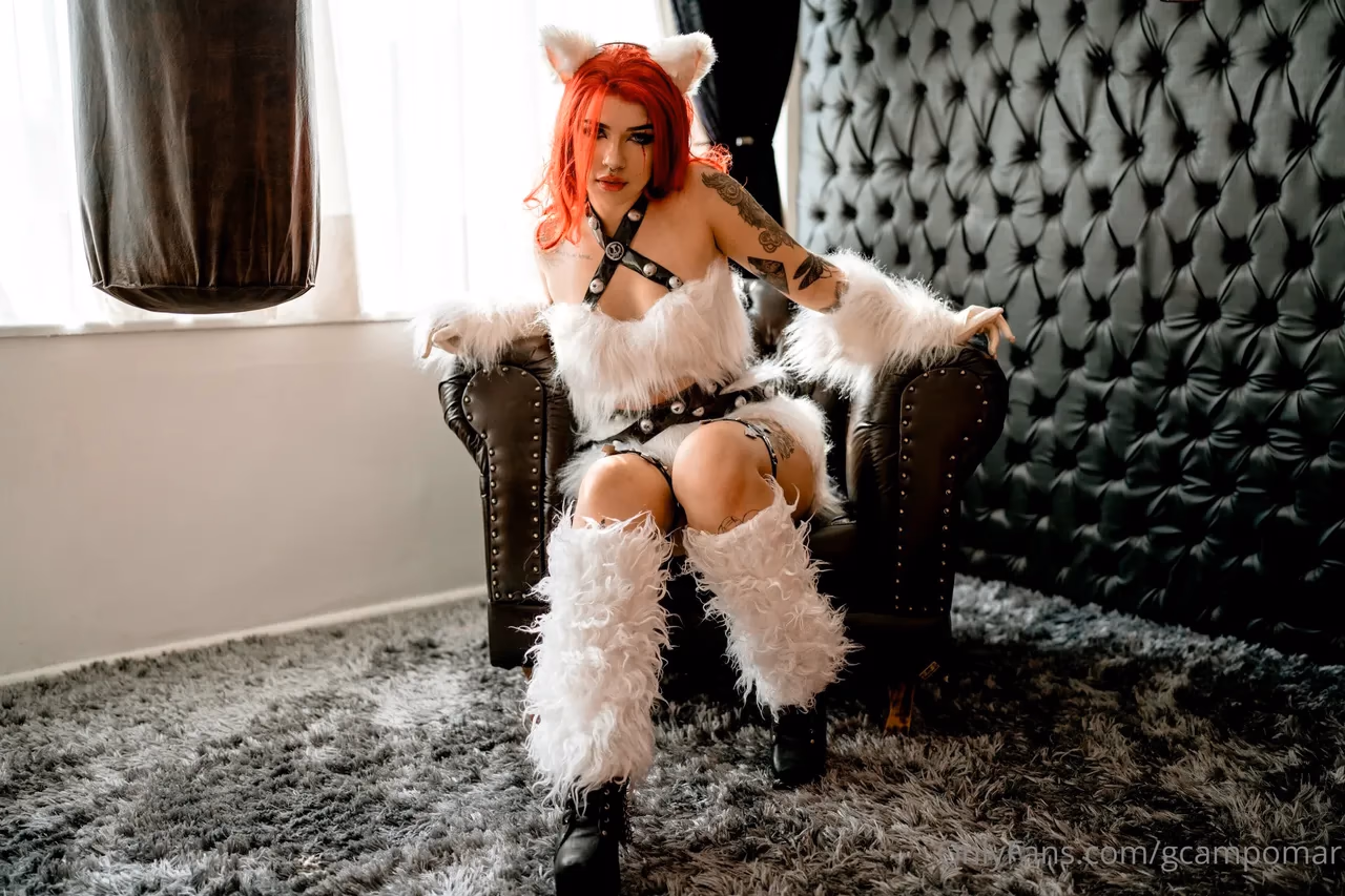 Giovanna Campomar as Katarina — cosplay photo 6 of 16