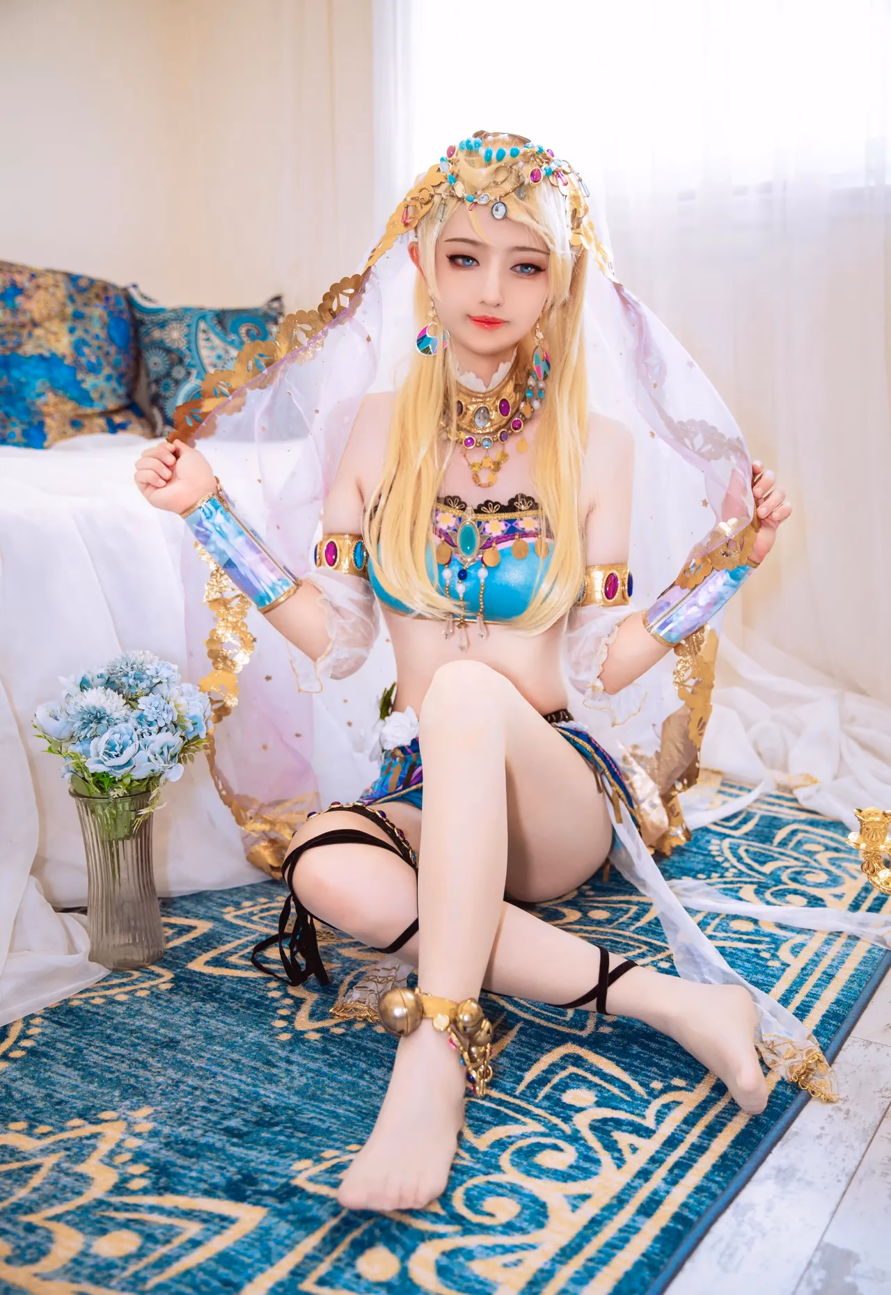 Glucose as Eli Ayase — cosplay photo 2 of 14