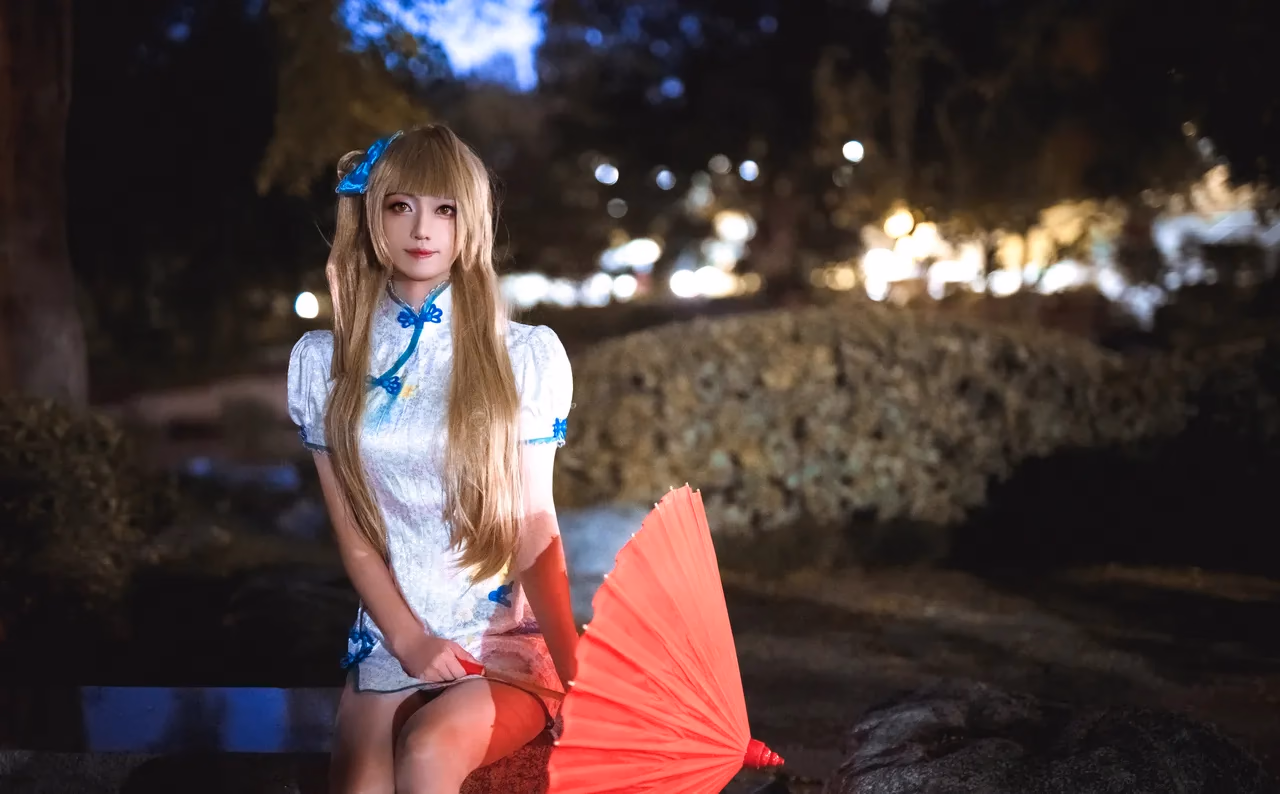 Glucose as Kotori Minami — cosplay photo 10 of 12