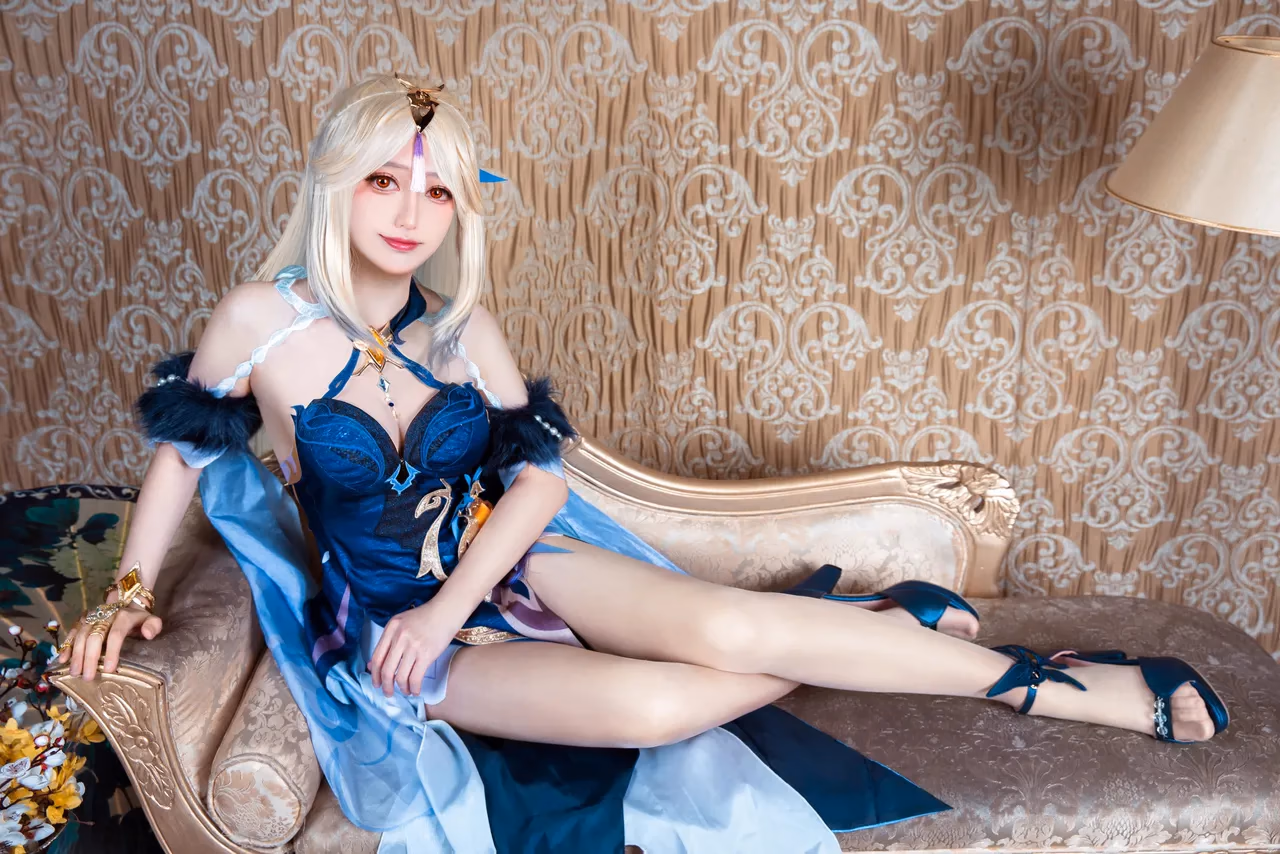 Glucose as Ningguang — cosplay photo 8 of 8