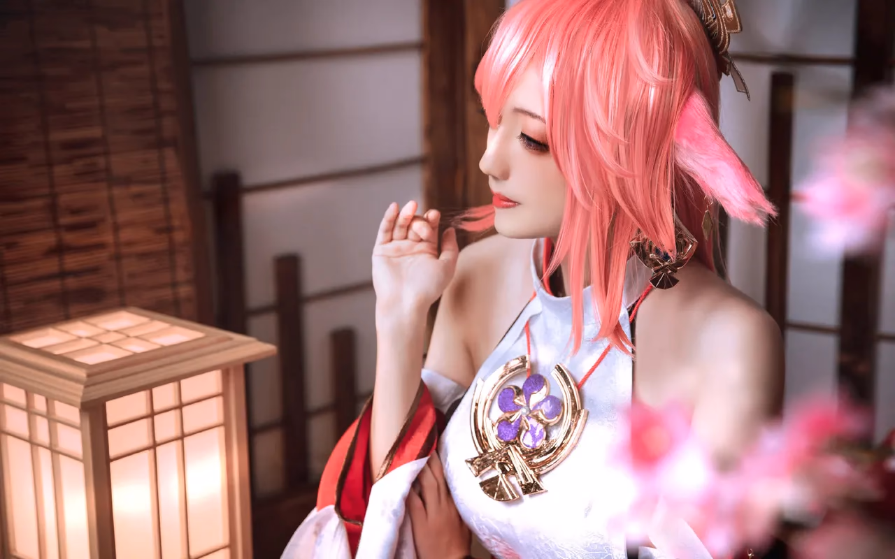 Glucose as Yae Miko — cosplay photo 5 of 13