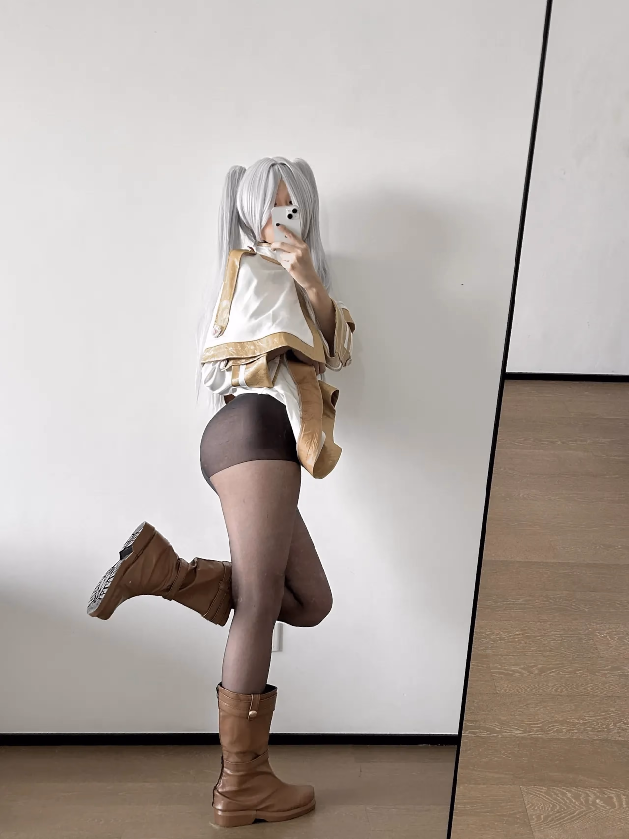 Green Chacha as Frieren — cosplay photo 81 of 107