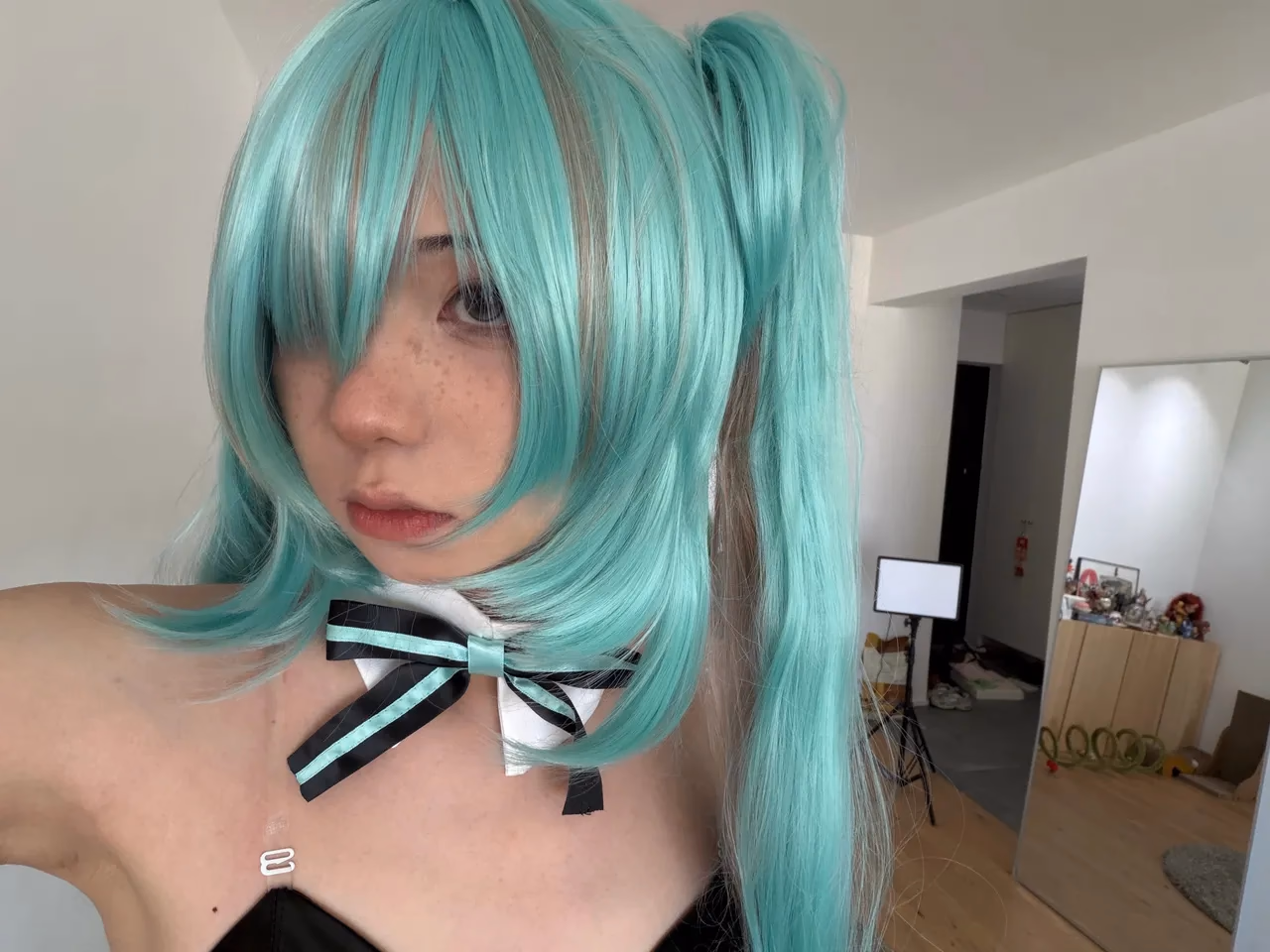 Green Chacha as Hatsune Miku — cosplay photo 3 of 80