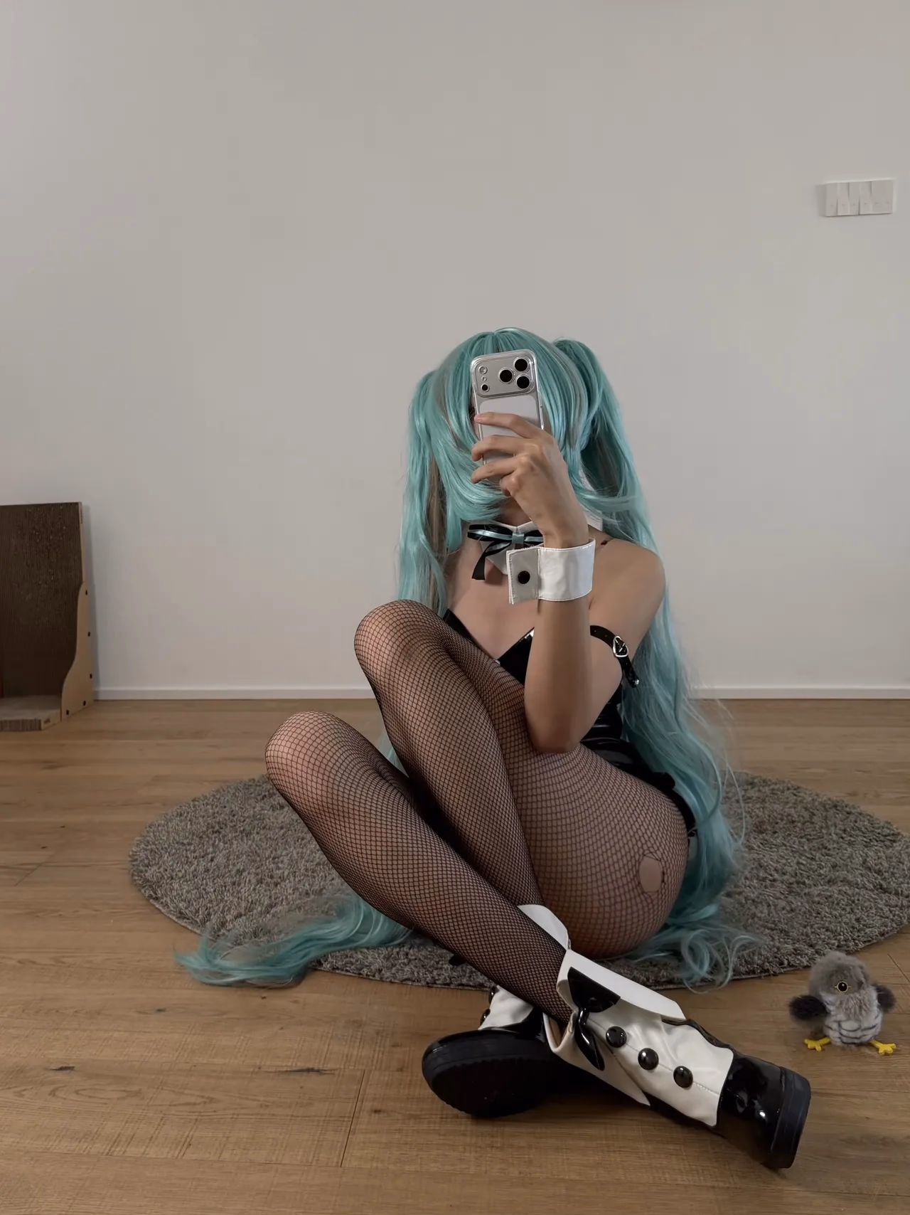 Green Chacha as Hatsune Miku — cosplay photo 47 of 80
