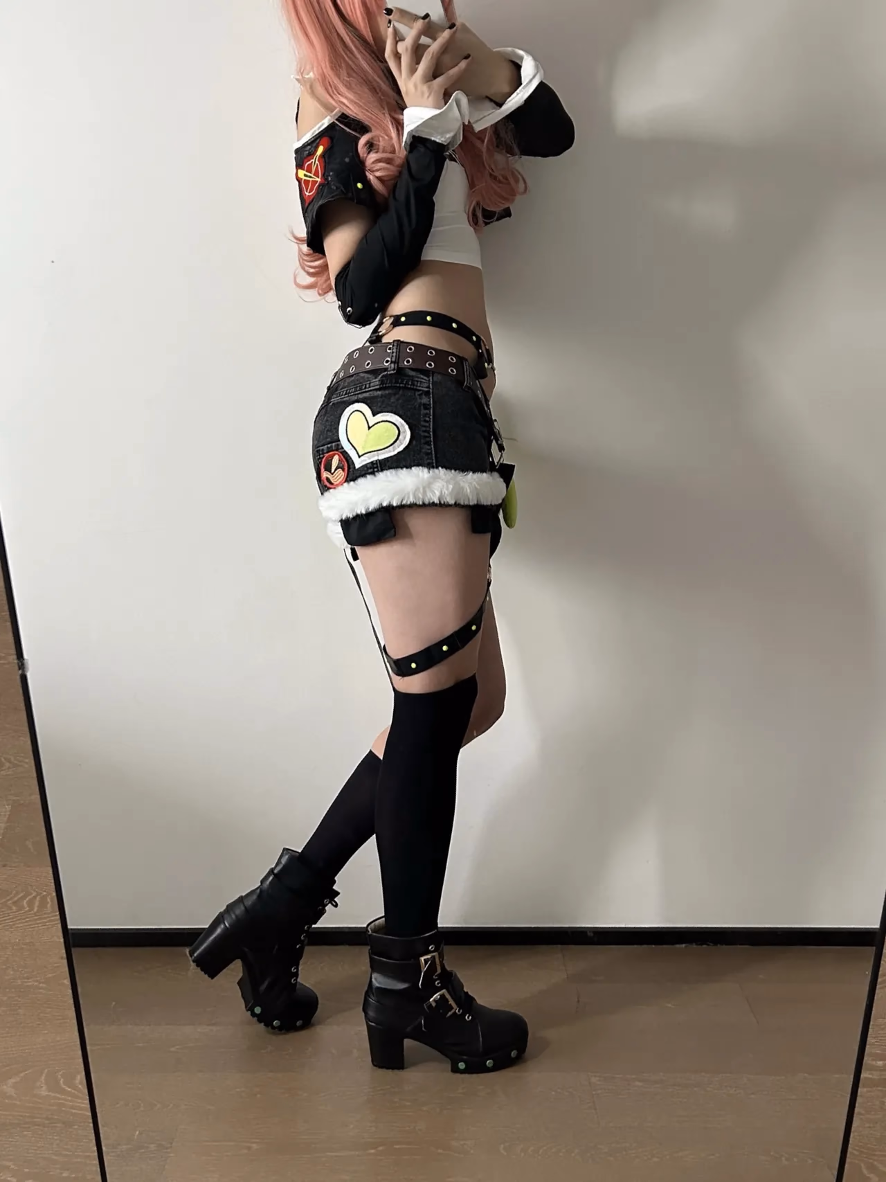 Green Chacha as Nicole Demara — cosplay photo 13 of 24