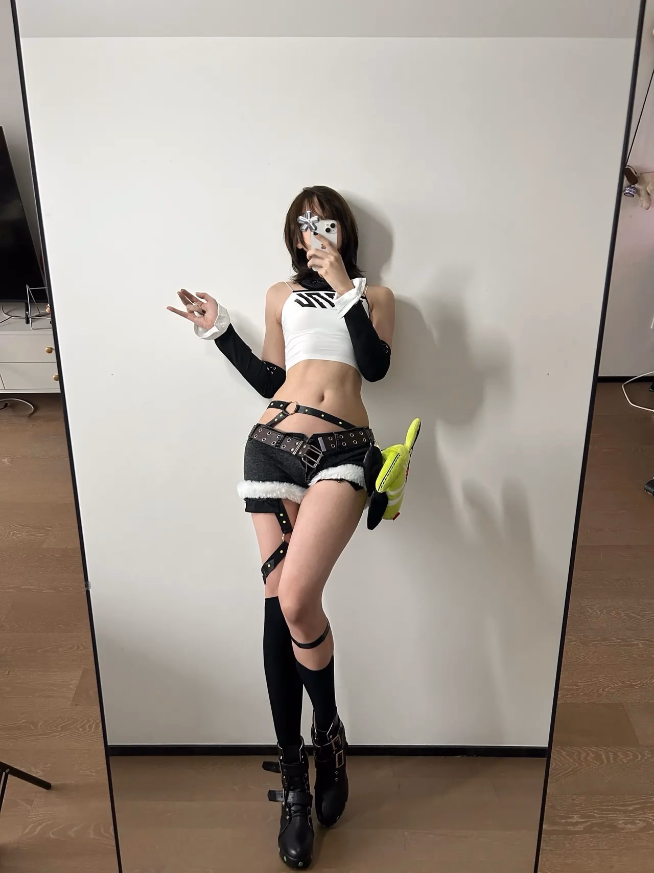 Green Chacha as Nicole Demara — cosplay photo 24 of 24