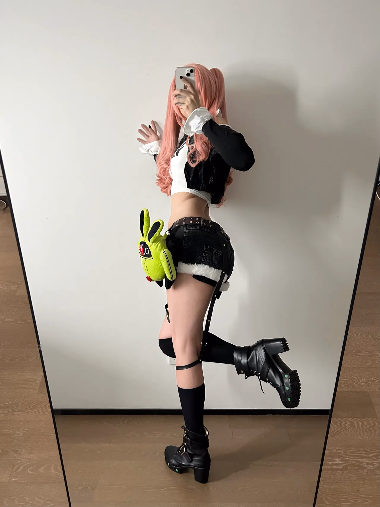 Green Chacha as Nicole Demara — cosplay photo 7 of 24