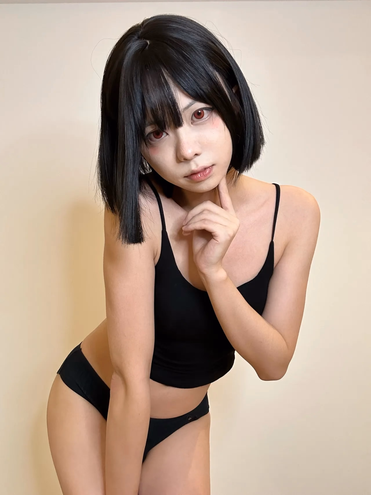 Green Chacha as Pomni — cosplay photo 16 of 38