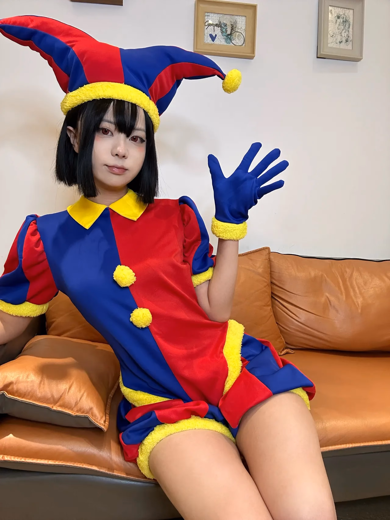 Green Chacha as Pomni — cosplay photo 9 of 38