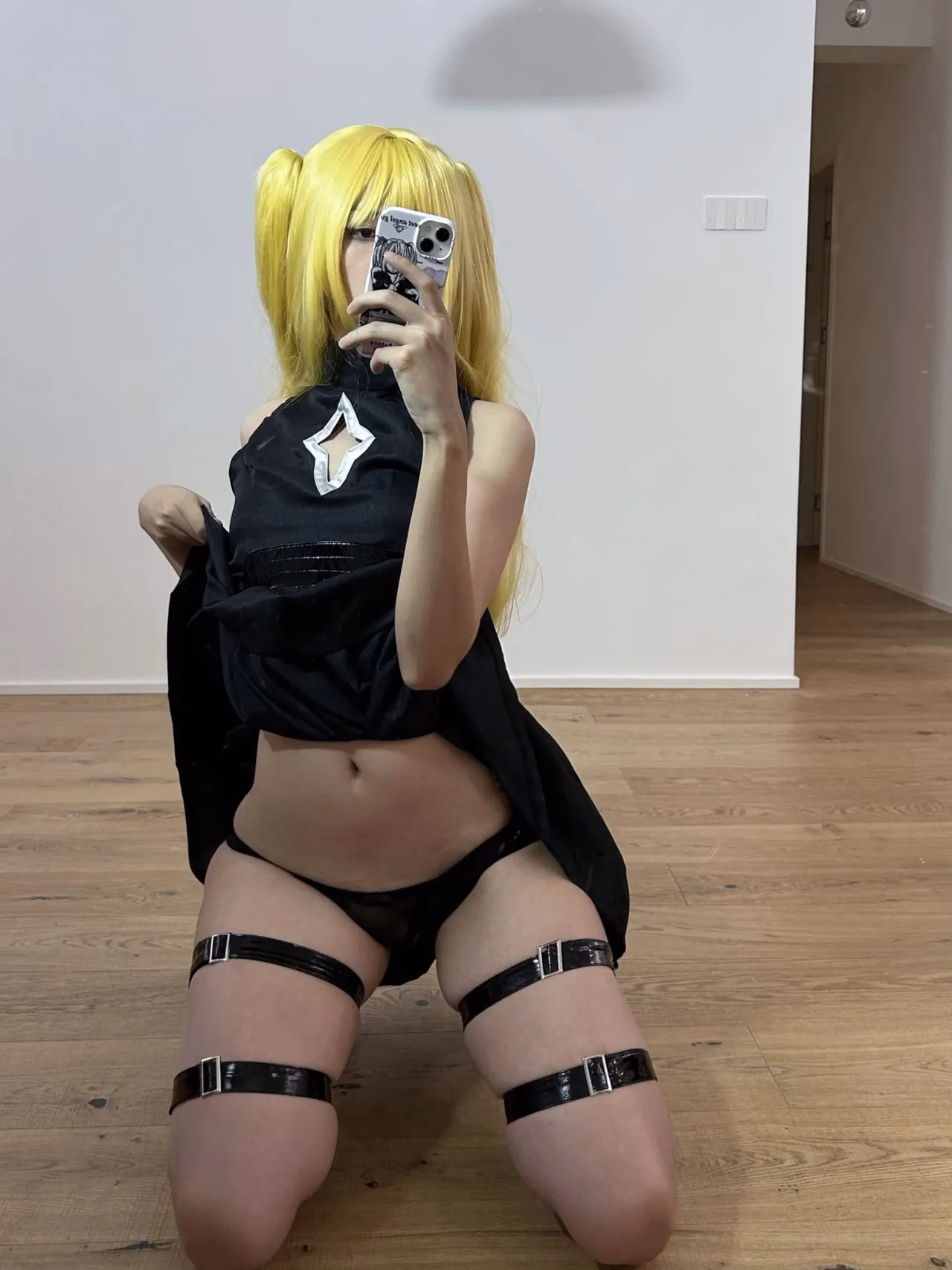 Green Chacha as Golden Darkness (Yami) — cosplay photo 8 of 12