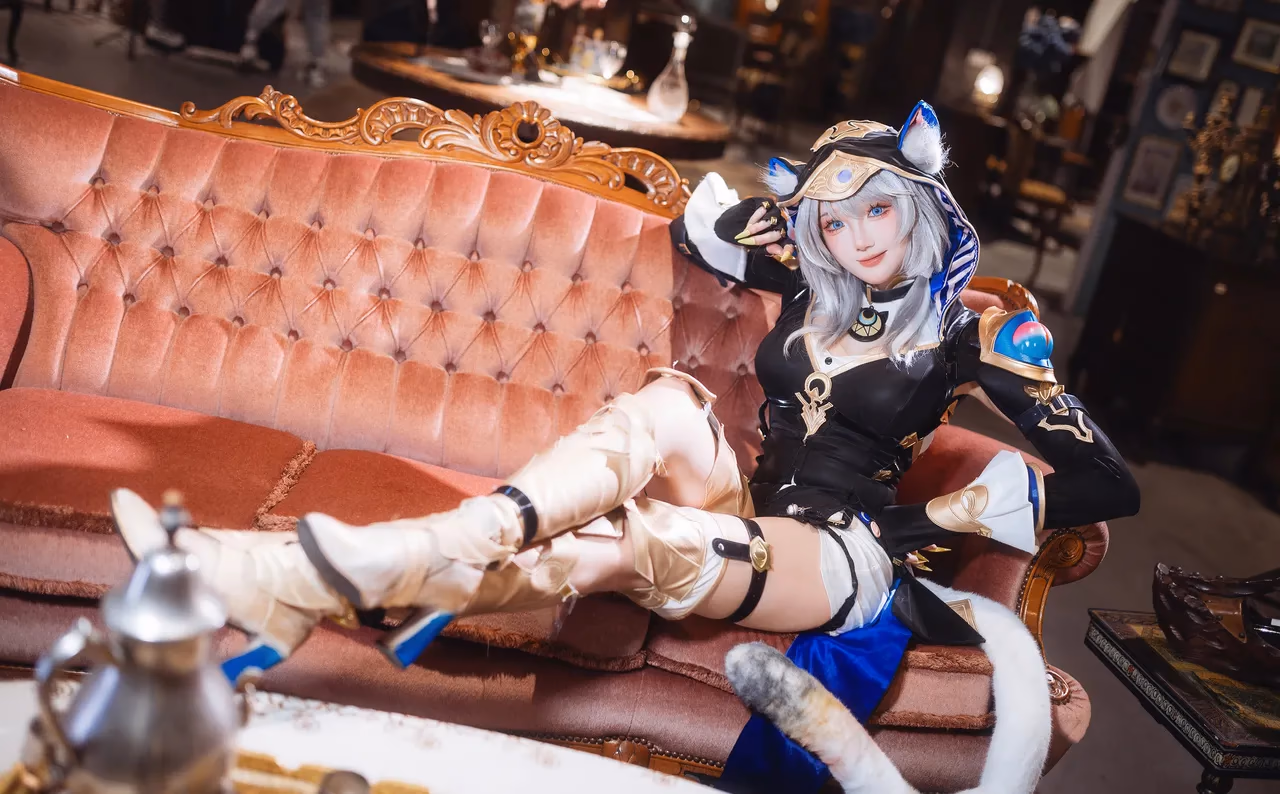 Guaxichan as Cipher — cosplay photo 8 of 15