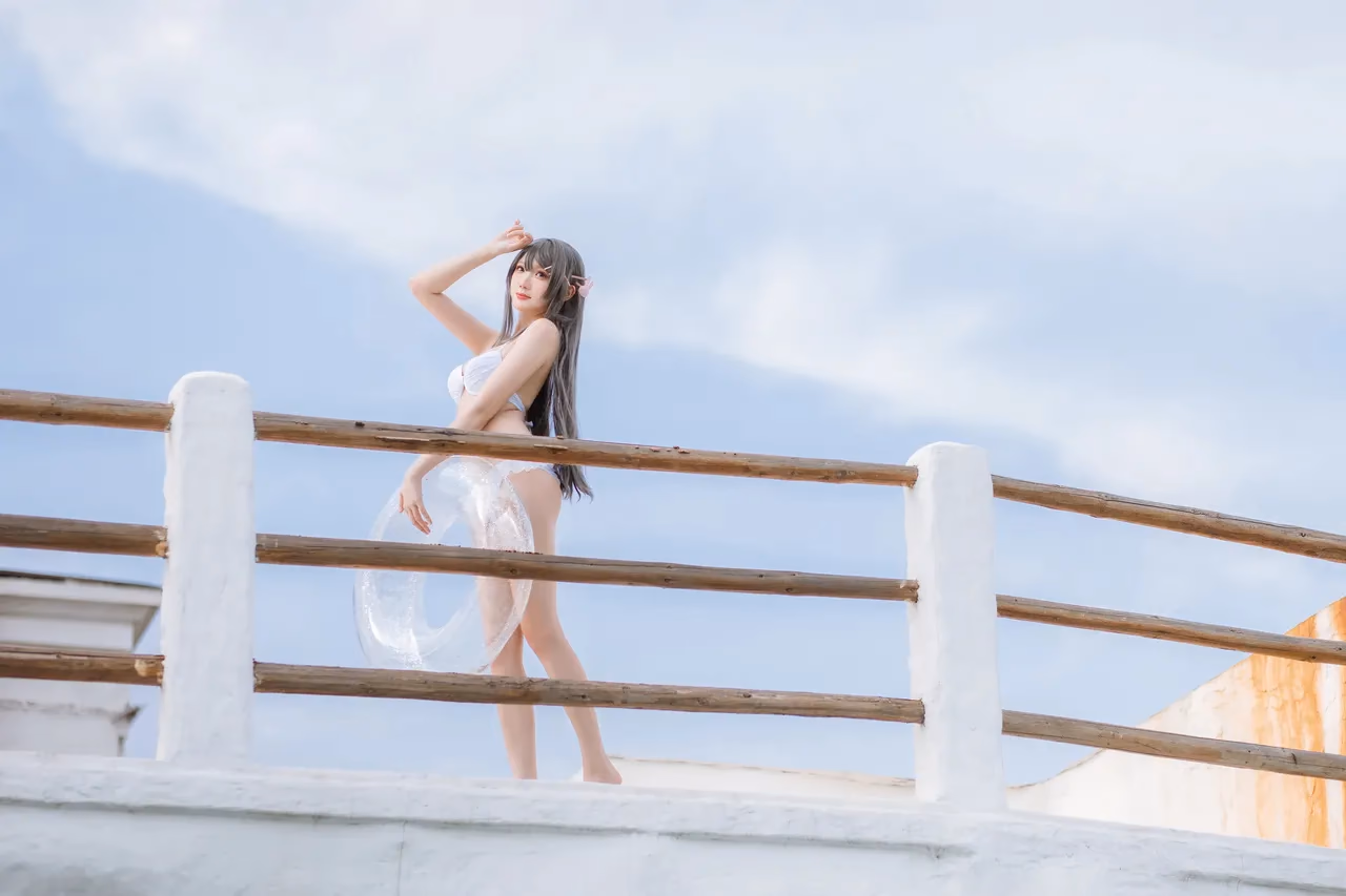 Guaxichan as Mai Sakurajima — cosplay photo 20 of 28