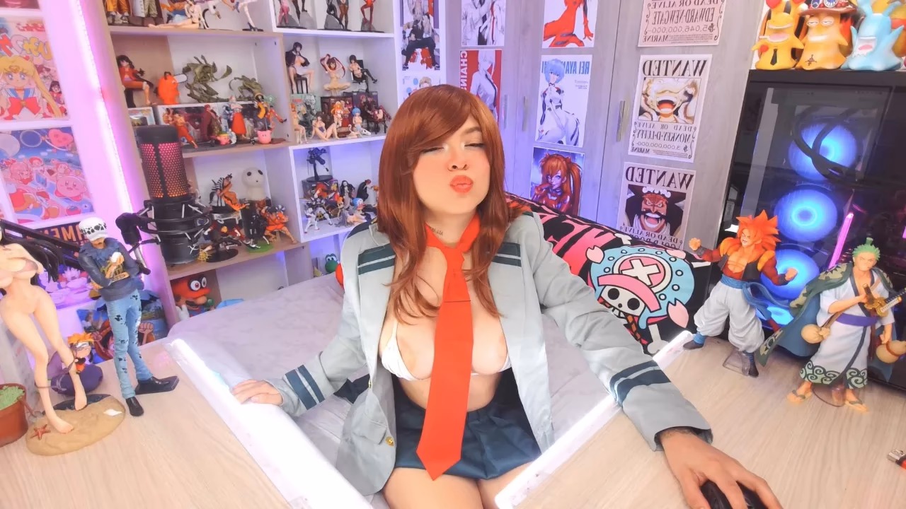 GundamChick as Ochaco Uraraka — cosplay photo 7 of 11