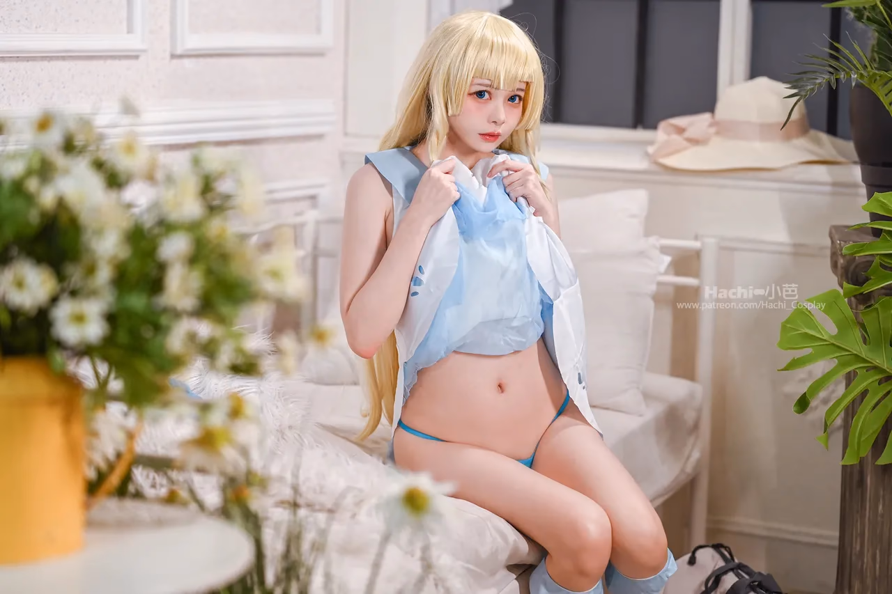 Hachi as Lillie — cosplay photo 3 of 15