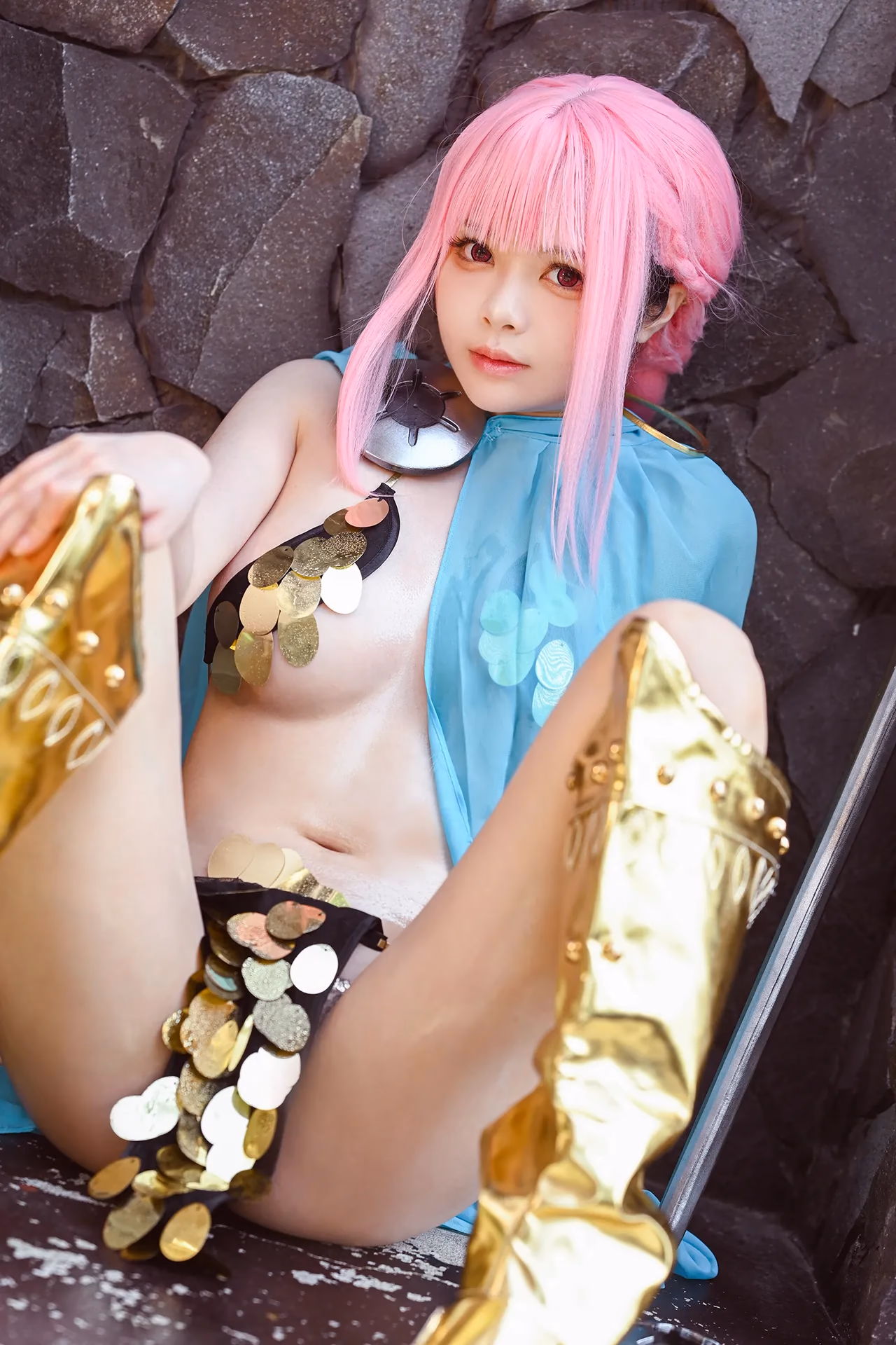 Hachi as Rebecca — cosplay photo 2 of 23
