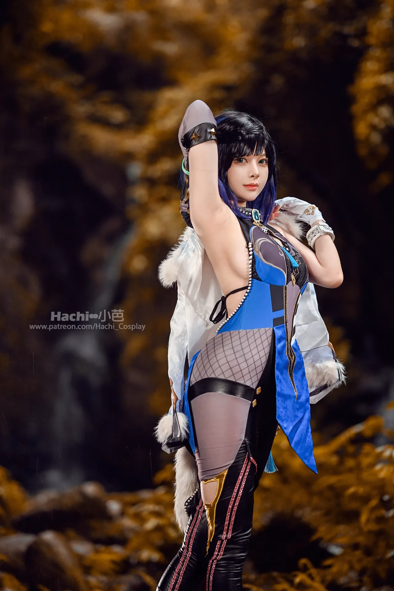 Hachi as Yelan — cosplay photo 3 of 40