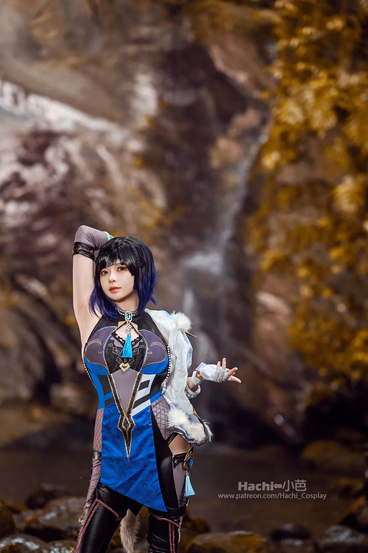 Hachi as Yelan — cosplay photo 9 of 40