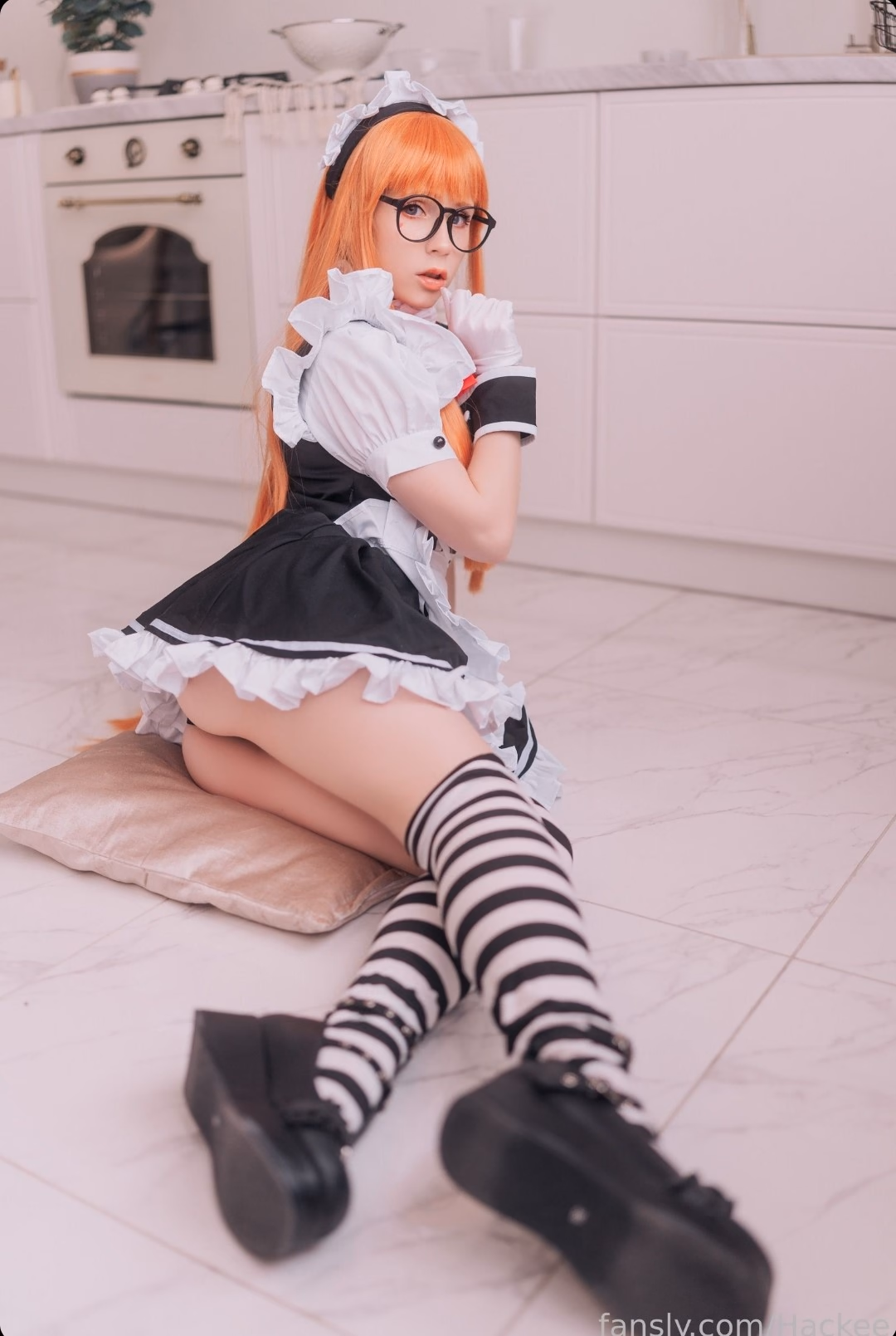 Hackee as Futaba Sakura — cosplay photo 14 of 30