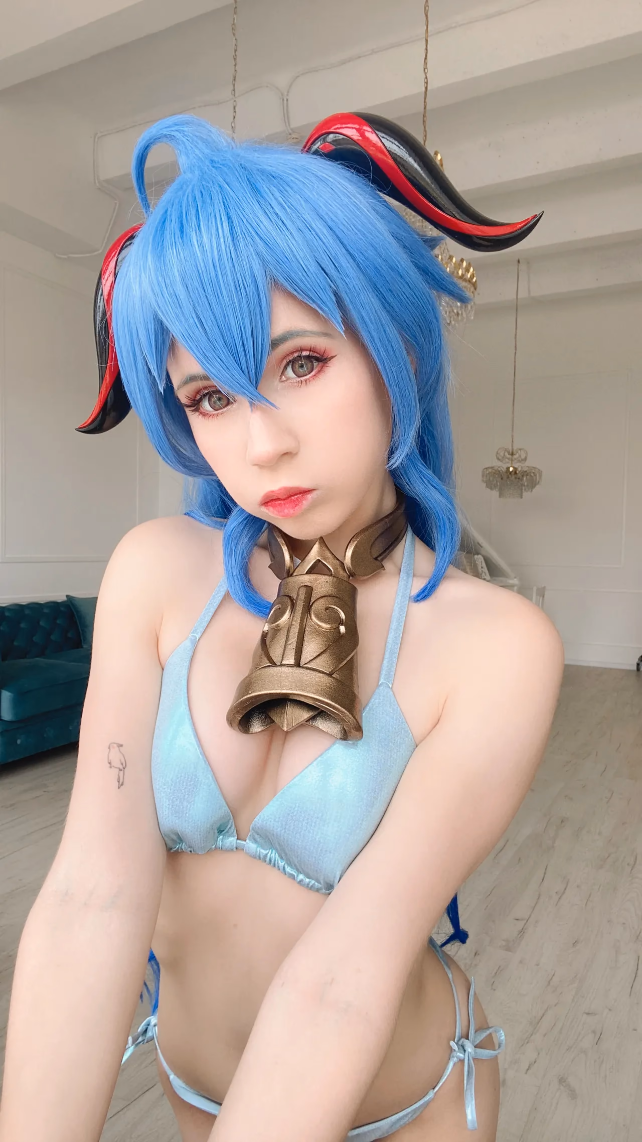 Hackee as Ganyu — cosplay photo 40 of 80