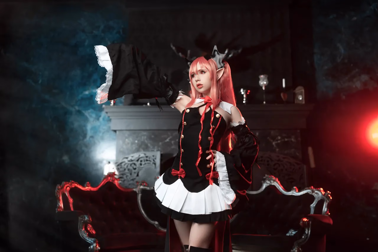 Hackee as Krul Tepes — cosplay photo 6 of 20