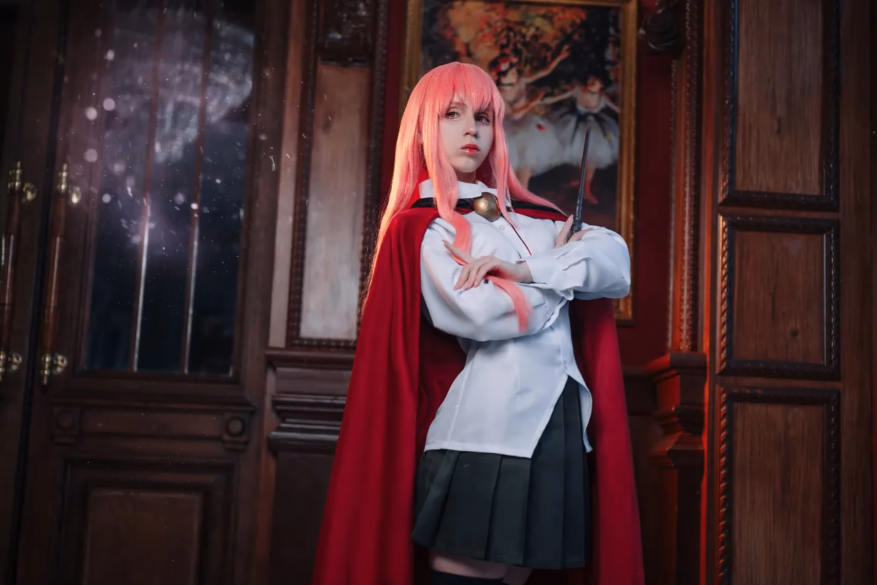 Hackee as Louise Francoise — cosplay photo 3 of 68