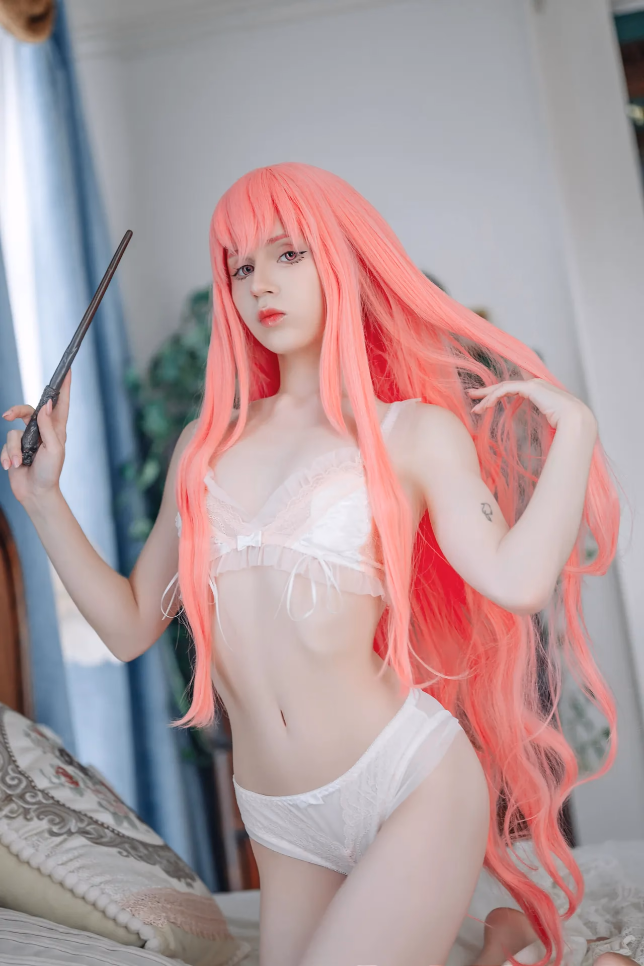 Hackee as Louise Francoise — cosplay photo 44 of 68