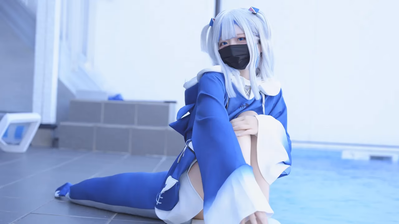 Hamu as Gawr Gura — cosplay photo 15 of 111