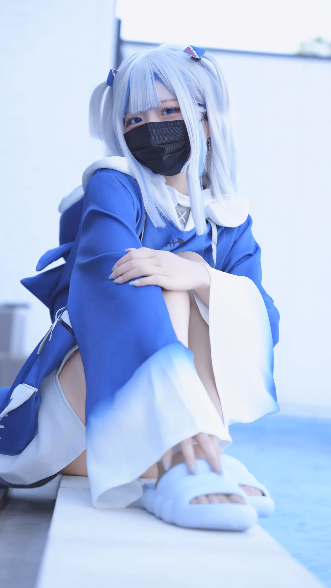 Hamu as Gawr Gura — cosplay photo 16 of 111