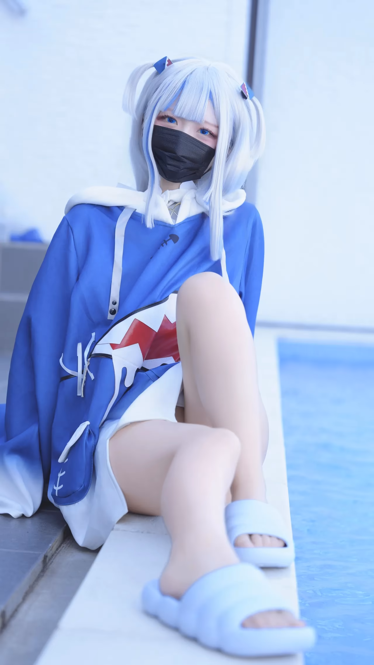 Hamu as Gawr Gura — cosplay photo 19 of 111