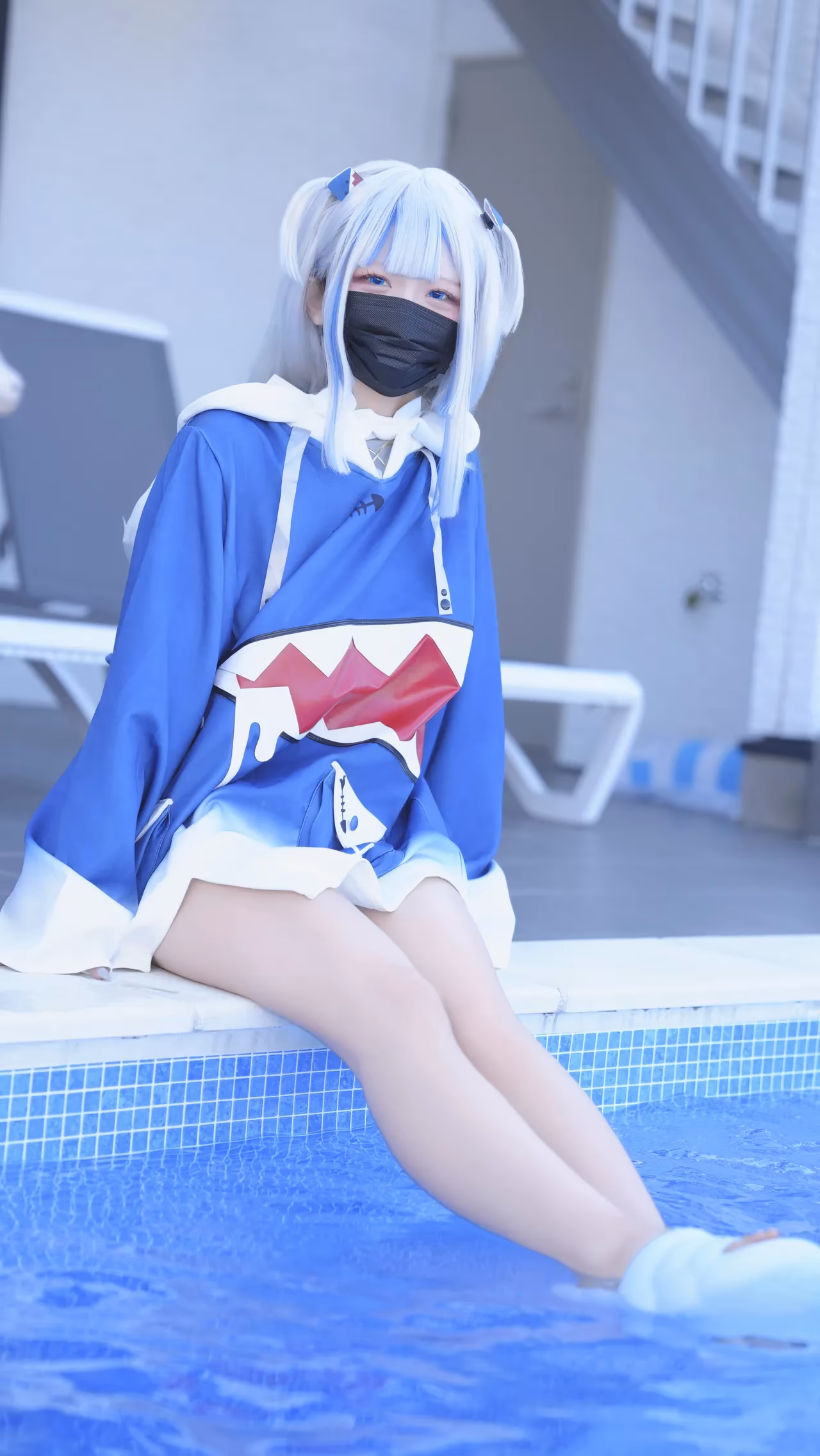Hamu as Gawr Gura — cosplay photo 20 of 111