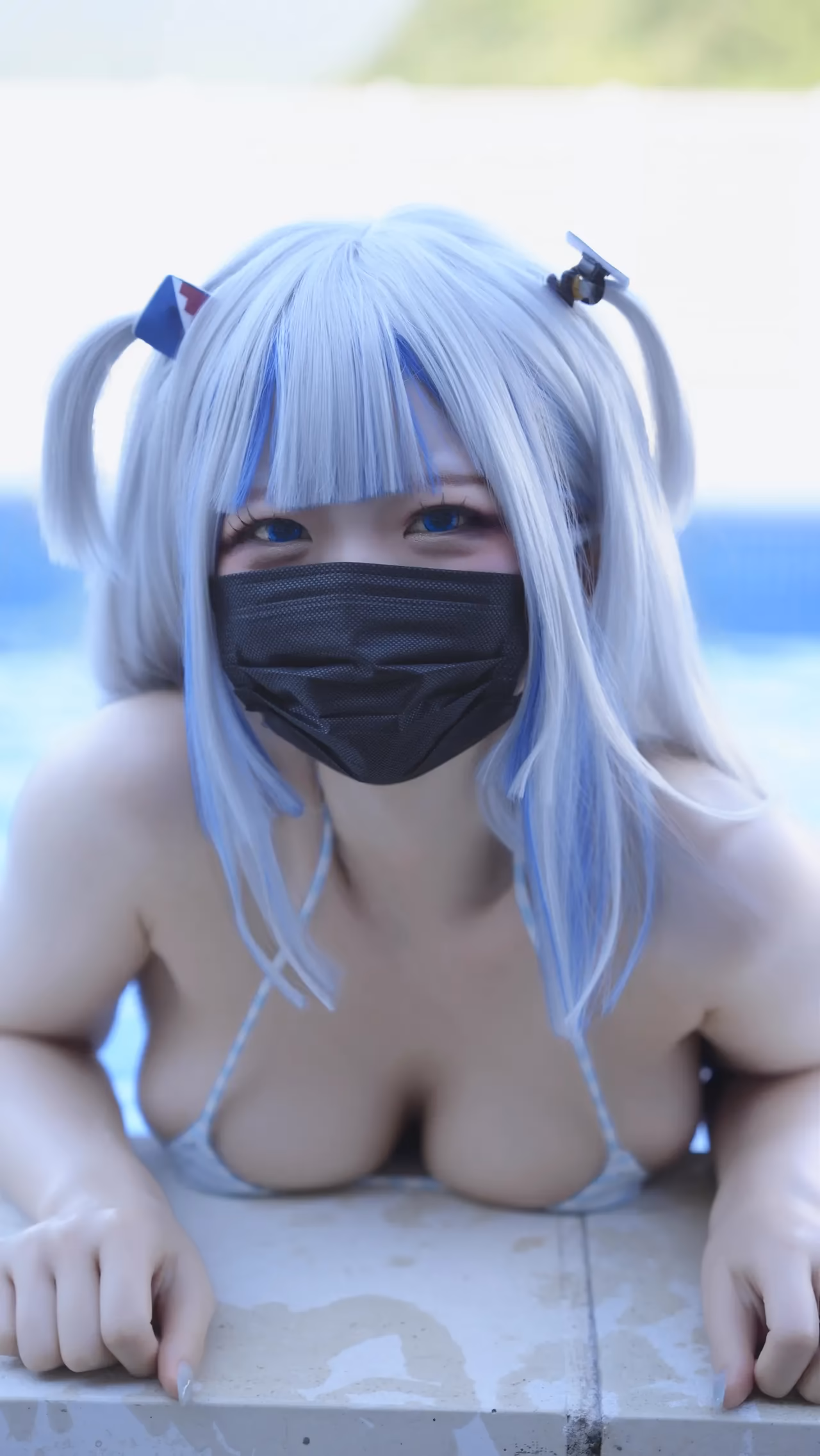 Hamu as Gawr Gura — cosplay photo 69 of 111