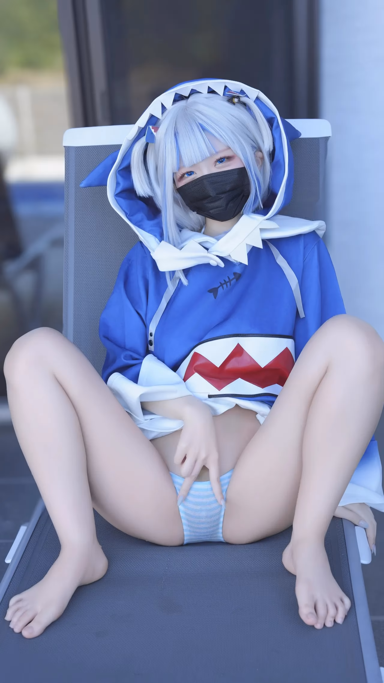 Hamu as Gawr Gura — cosplay photo 86 of 111