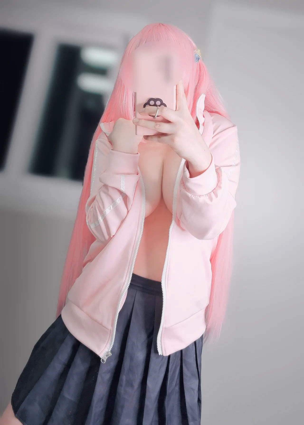 Hamumang as Hitori Gotoh — cosplay photo 4 of 12