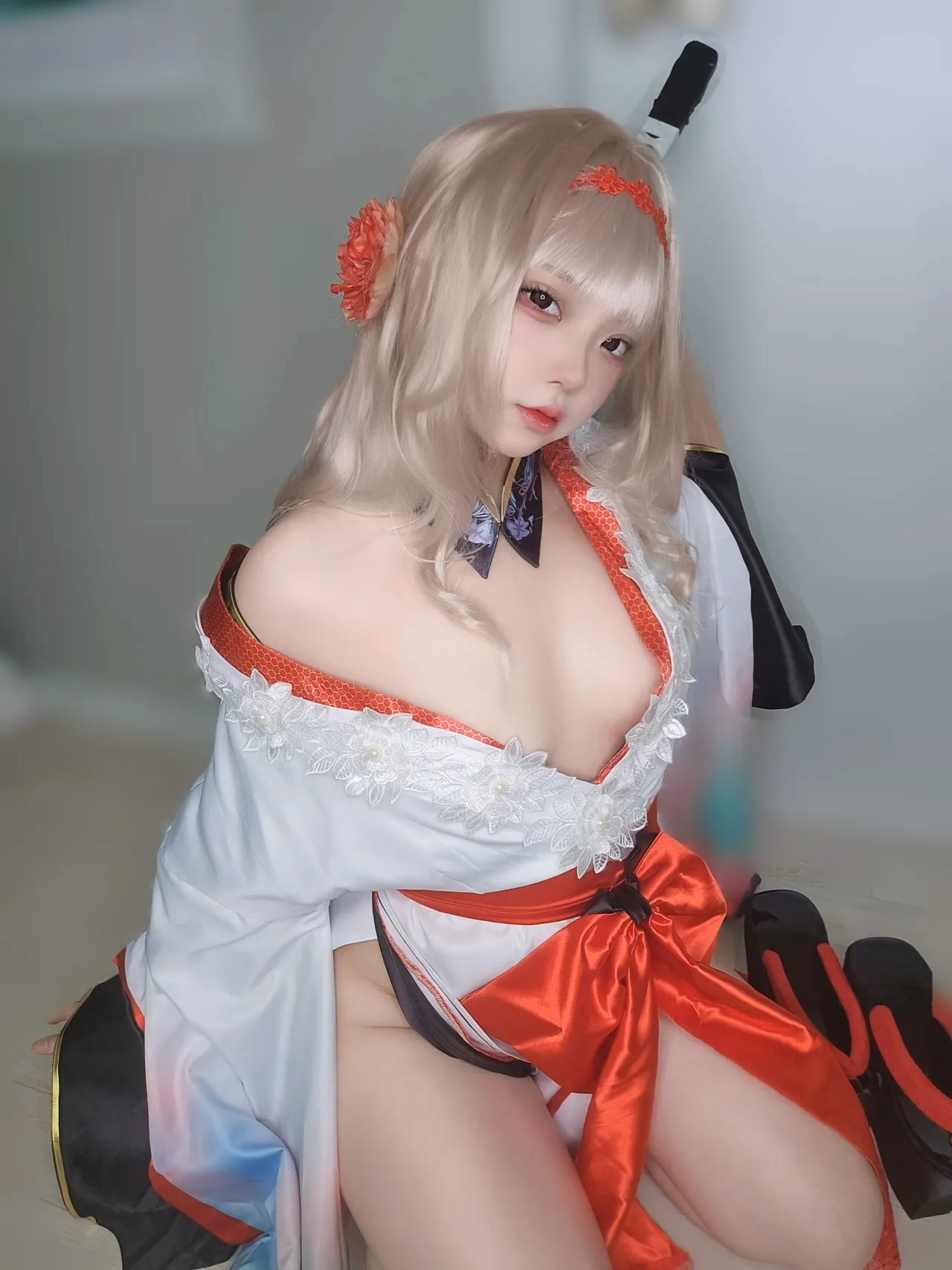 Hamumang as Scarlet — cosplay photo 9 of 19