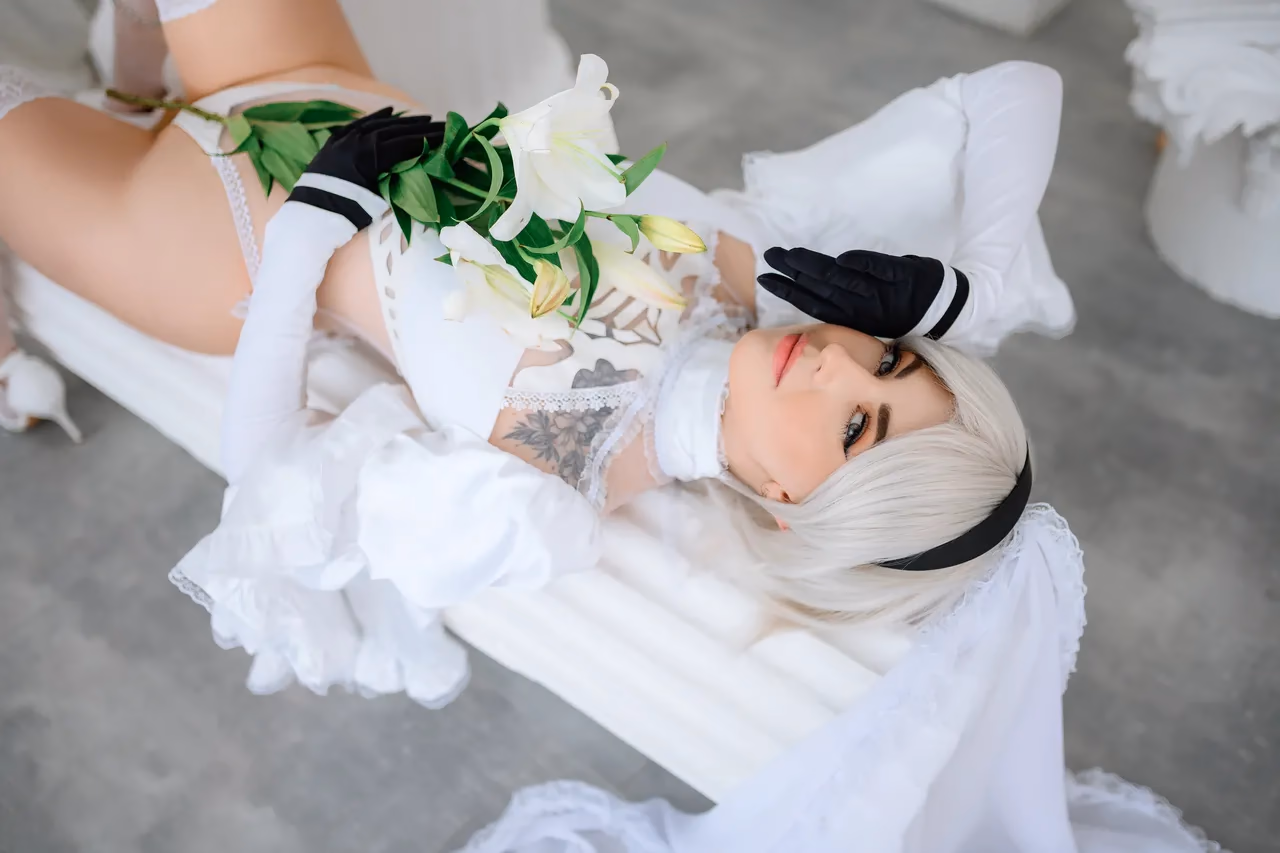 Happy_Manek as 2B — cosplay photo 8 of 42