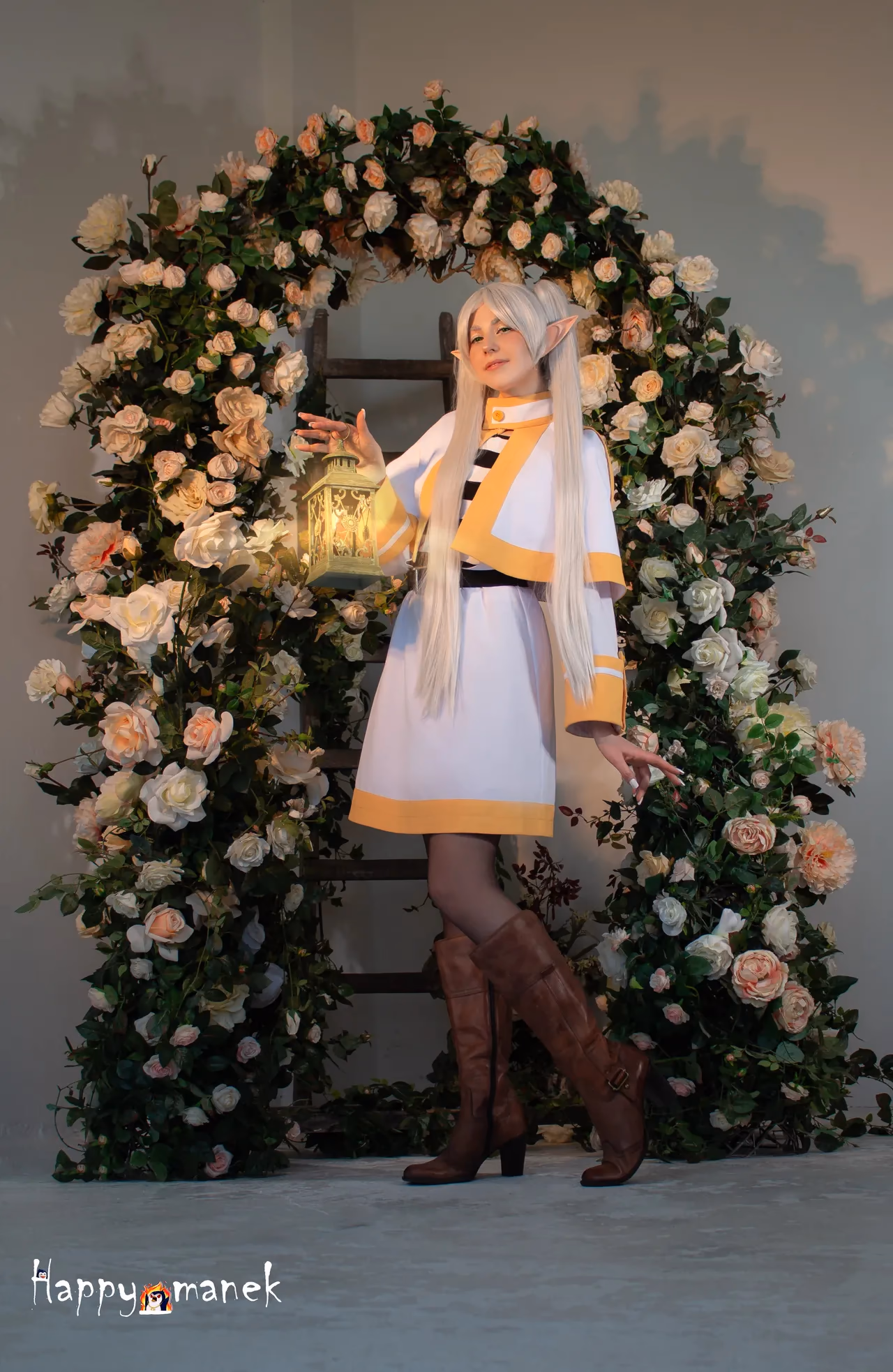 Happy_Manek as Frieren — cosplay photo 3 of 32