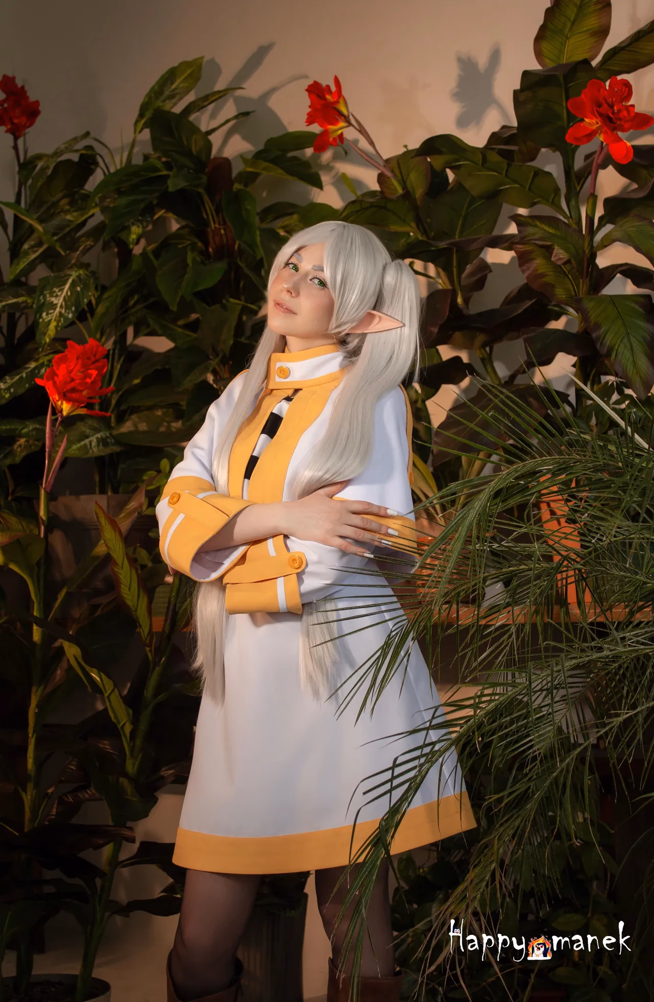 Happy_Manek as Frieren — cosplay photo 8 of 32