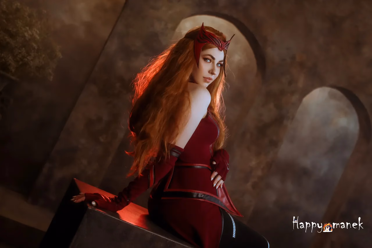 Happy_Manek as Scarlet Witch — cosplay photo 6 of 15