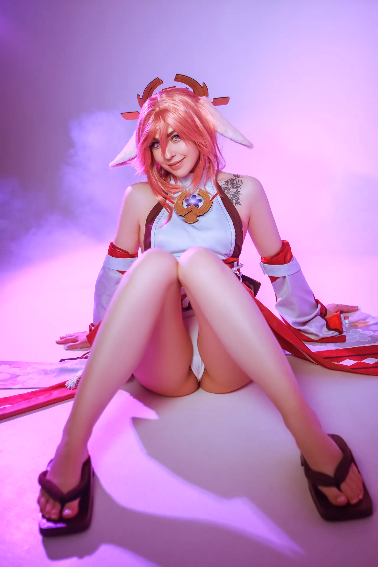 Happy_Manek as Yae Miko — cosplay photo 3 of 21
