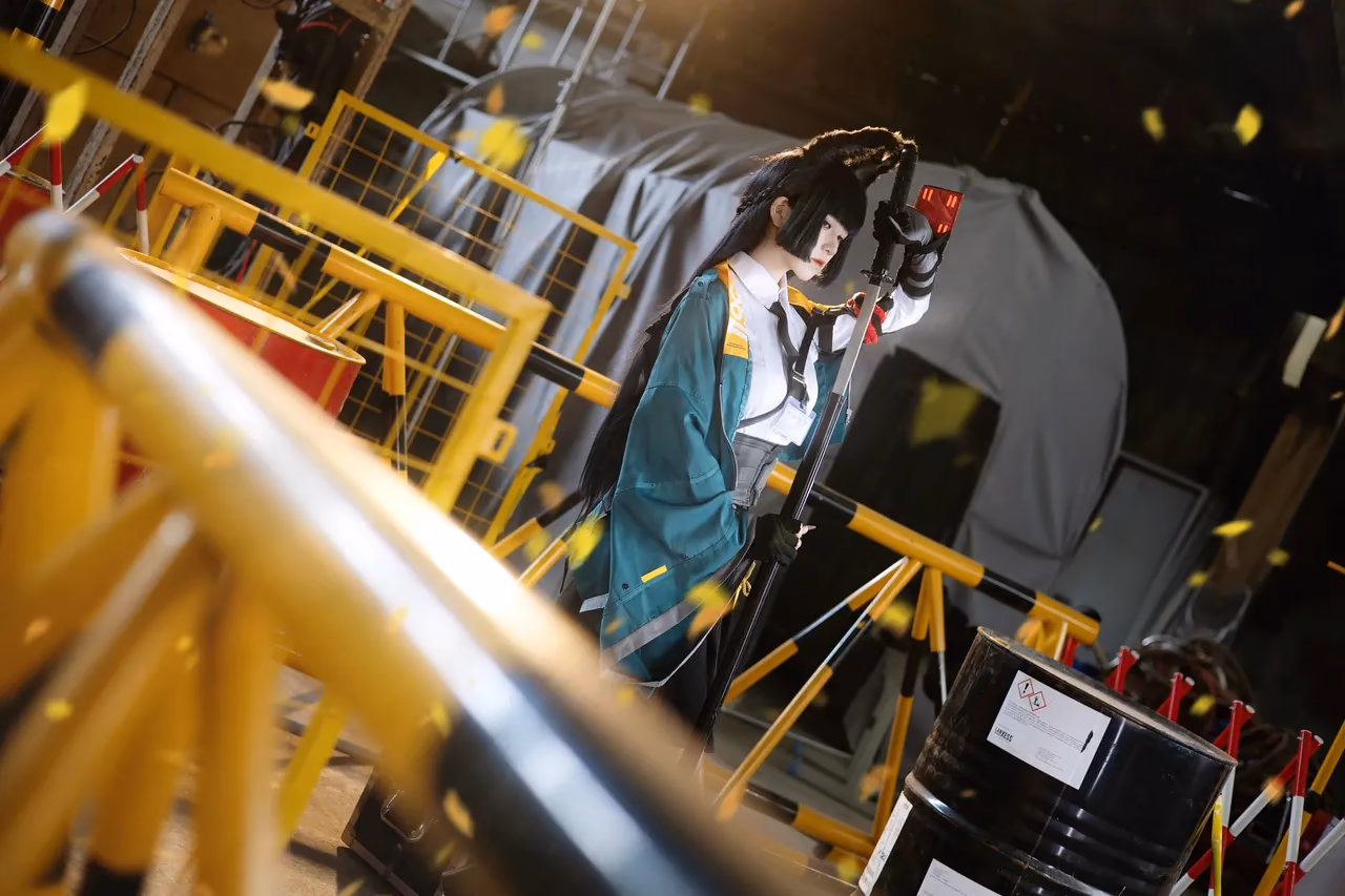 HayashiChuya as Hoshimi Miyabi — cosplay photo 6 of 30