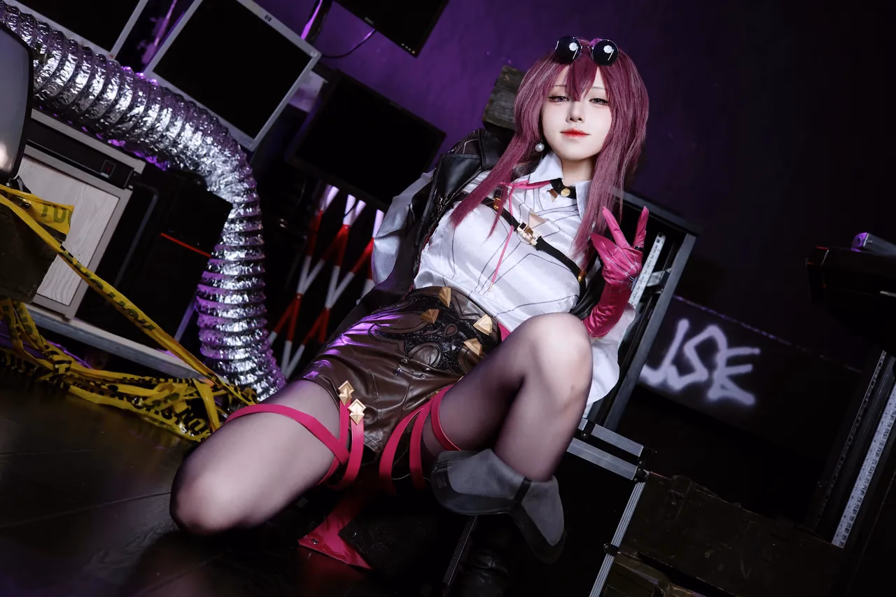 HayashiChuya as Kafka — cosplay photo 4 of 30