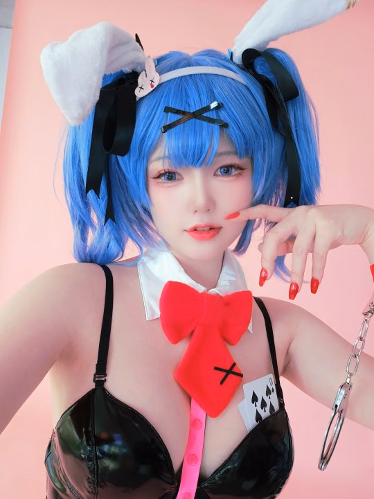 HEEYA as Hatsune Miku — cosplay photo 23 of 25