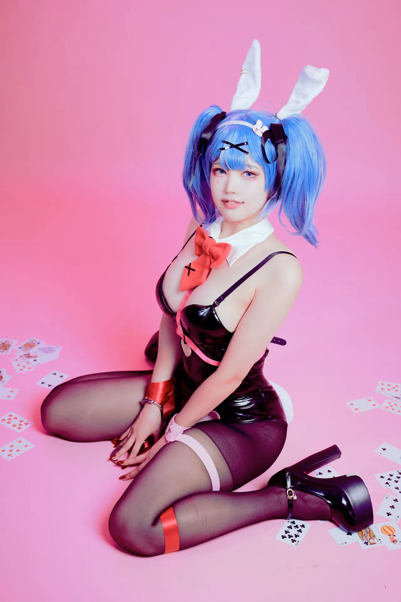HEEYA as Hatsune Miku — cosplay photo 9 of 25