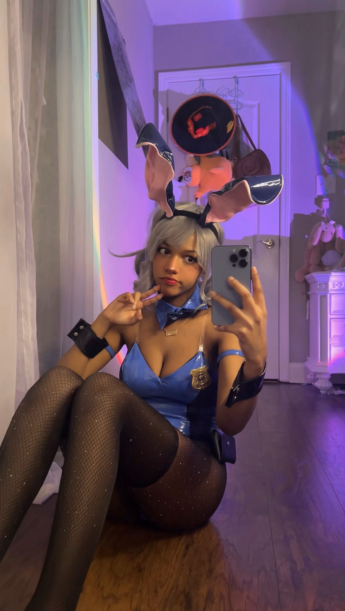 Hehe Katt as Judy Hopps — cosplay photo 26 of 30