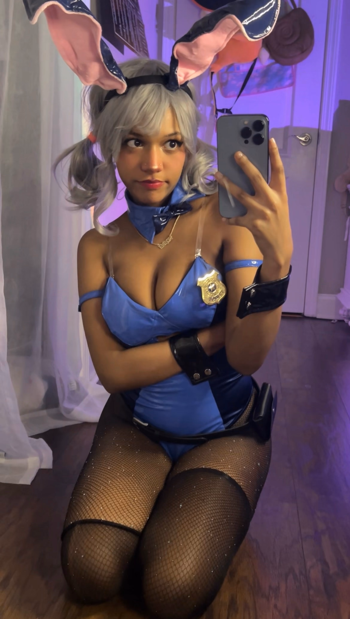 Hehe Katt as Judy Hopps — cosplay photo 9 of 30