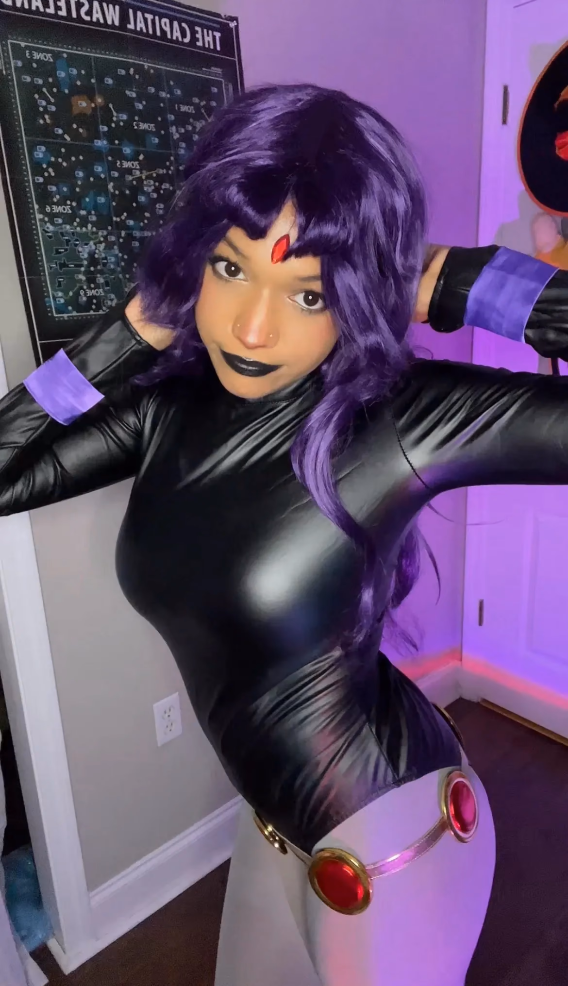 Hehe Katt as Raven — cosplay photo 5 of 20