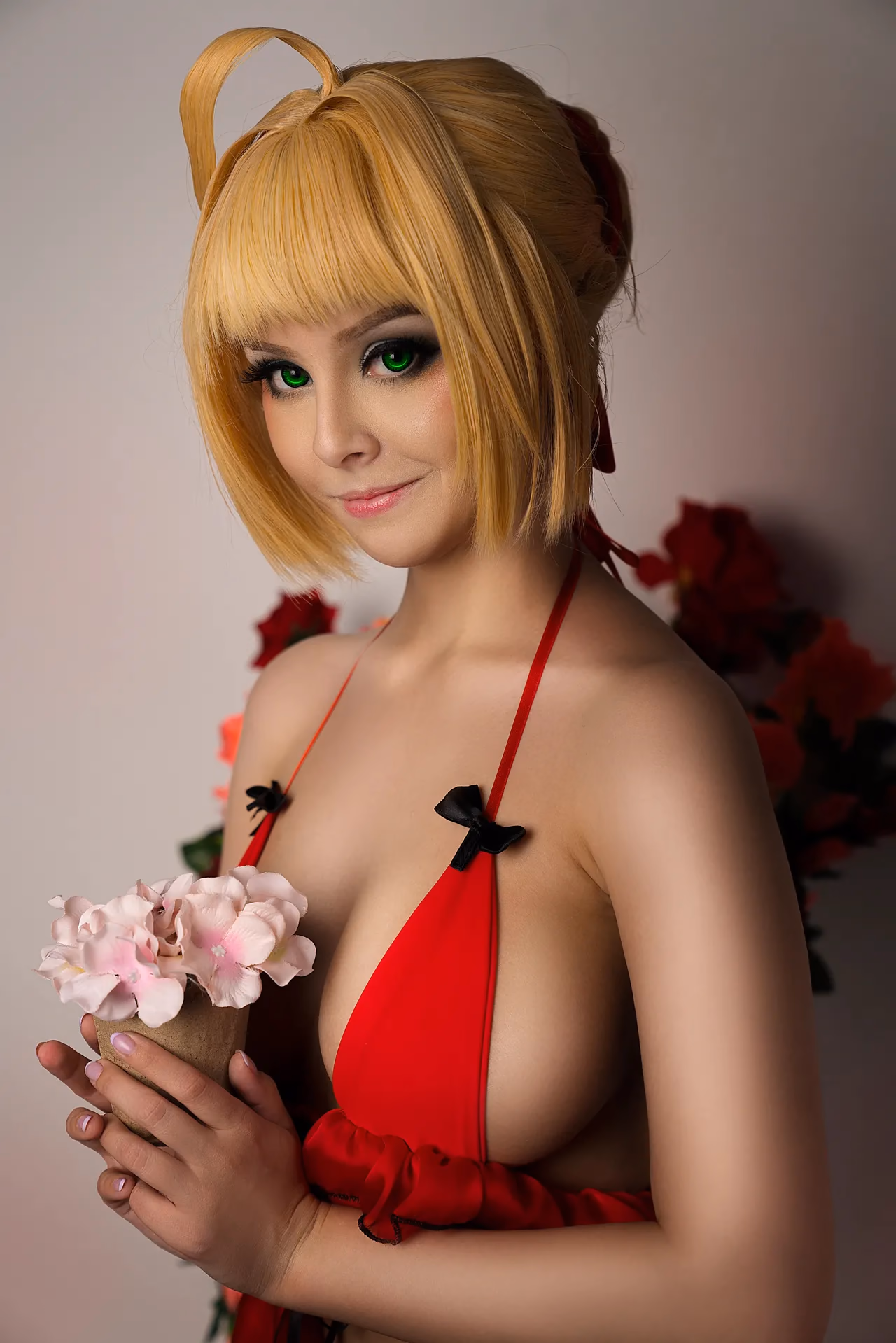 Helly von Valentine as Nero Claudius — cosplay photo 8 of 22