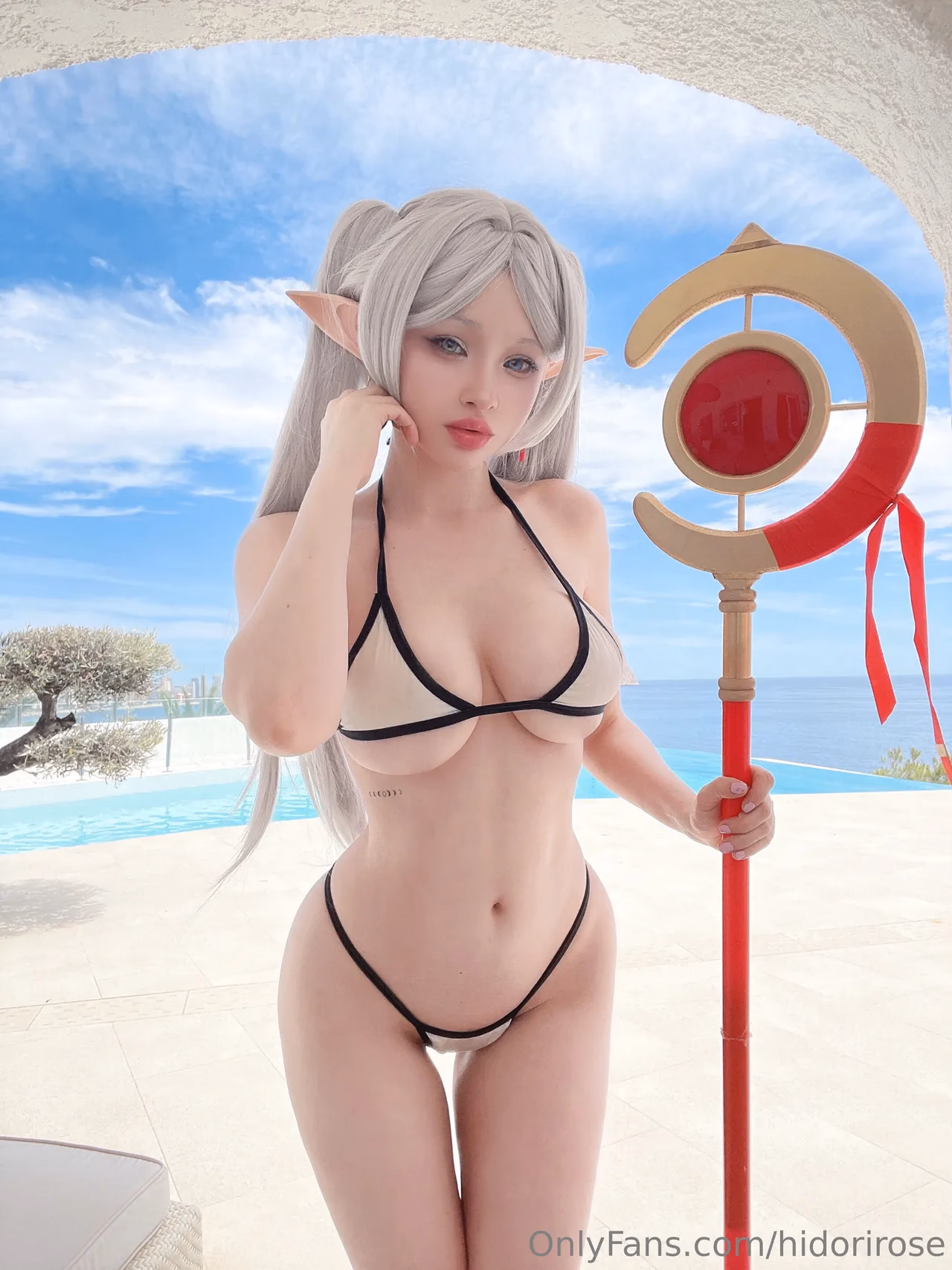 Hidori Rose as Frieren — cosplay photo 20 of 36