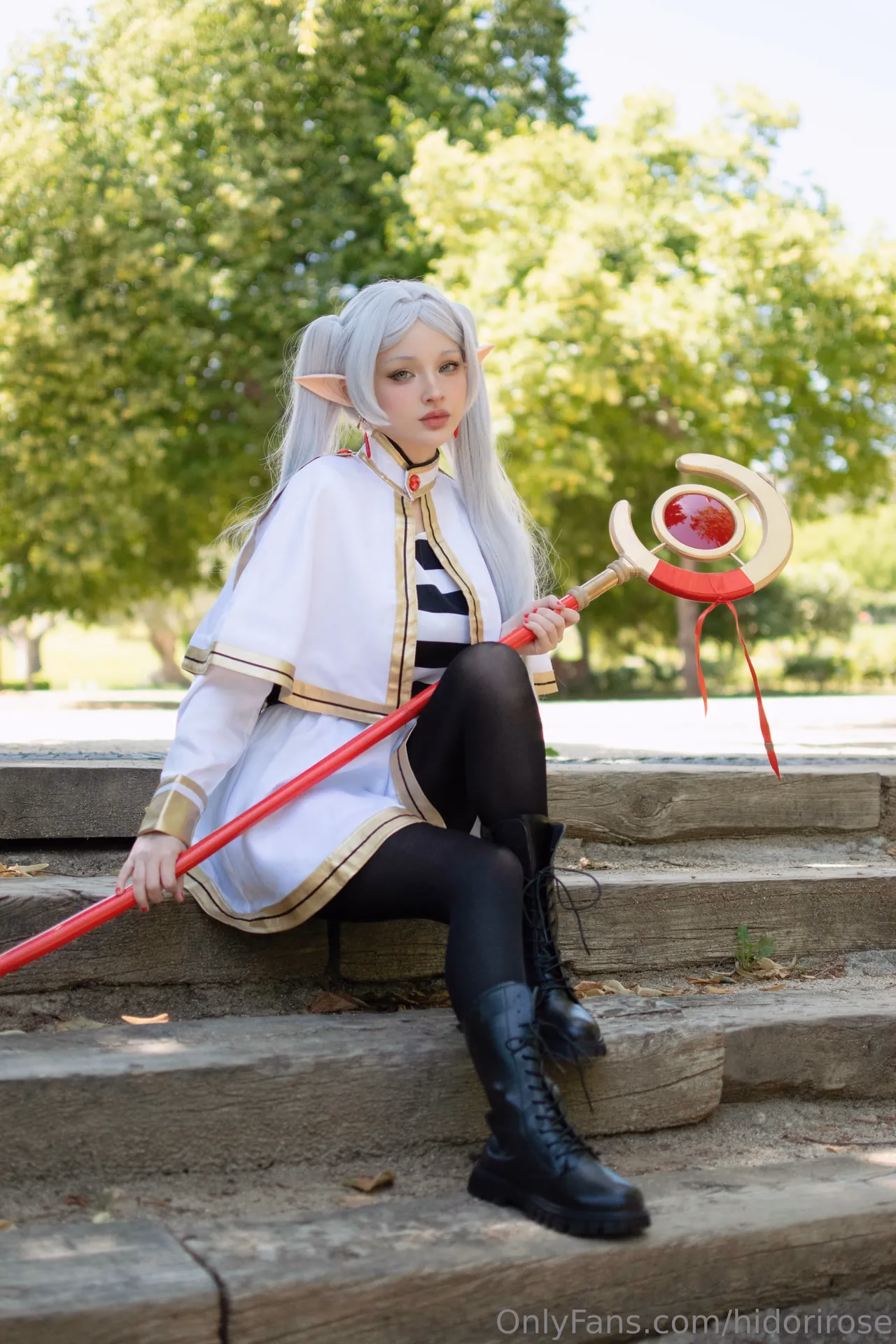 Hidori Rose as Frieren — cosplay photo 7 of 36